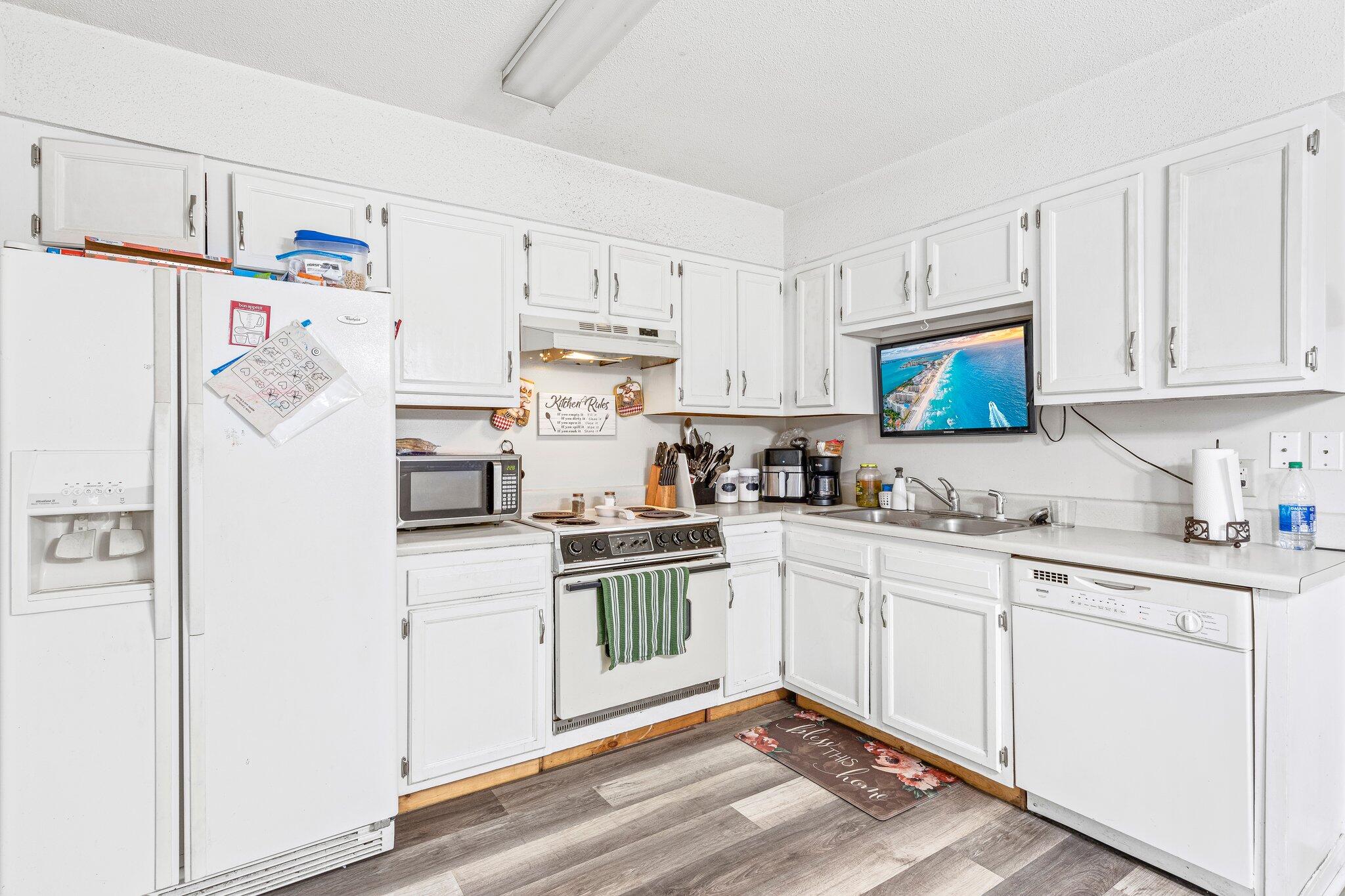 BROWNSVILLE STATION 3 - Residential