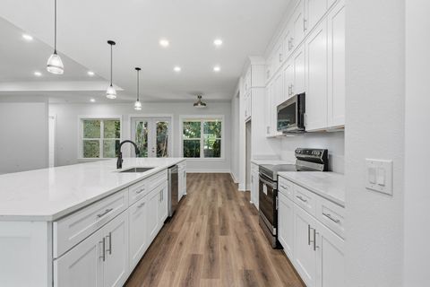 Photo of 7179 Freedom Court, Navarre, FL 32566 (MLS # 988088)