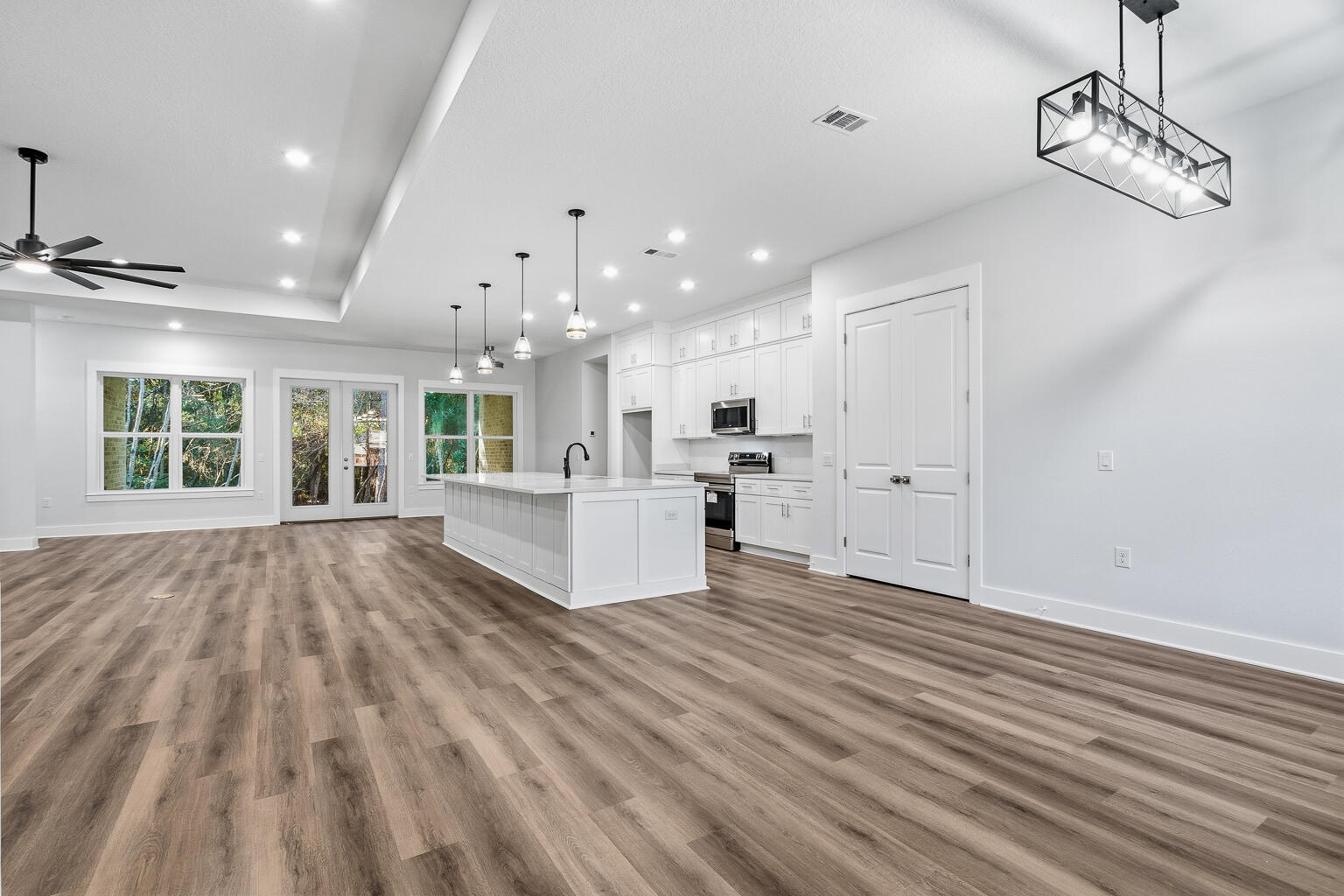 HOLLEY BY THE SEA - Residential