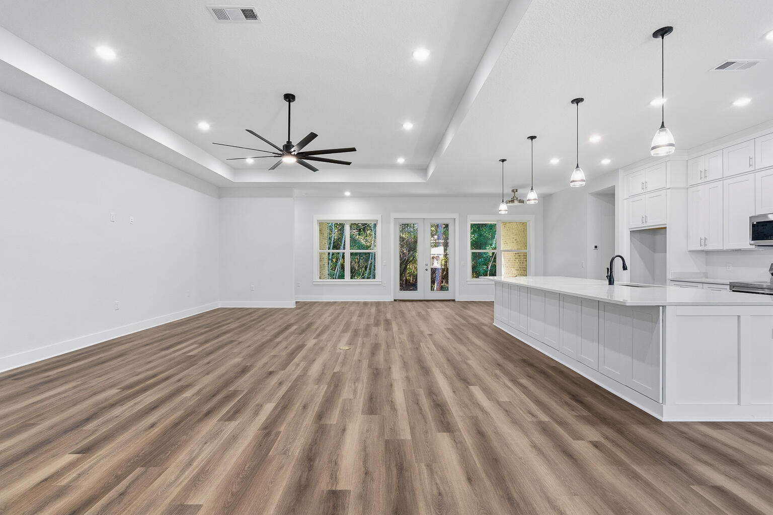 HOLLEY BY THE SEA - Residential
