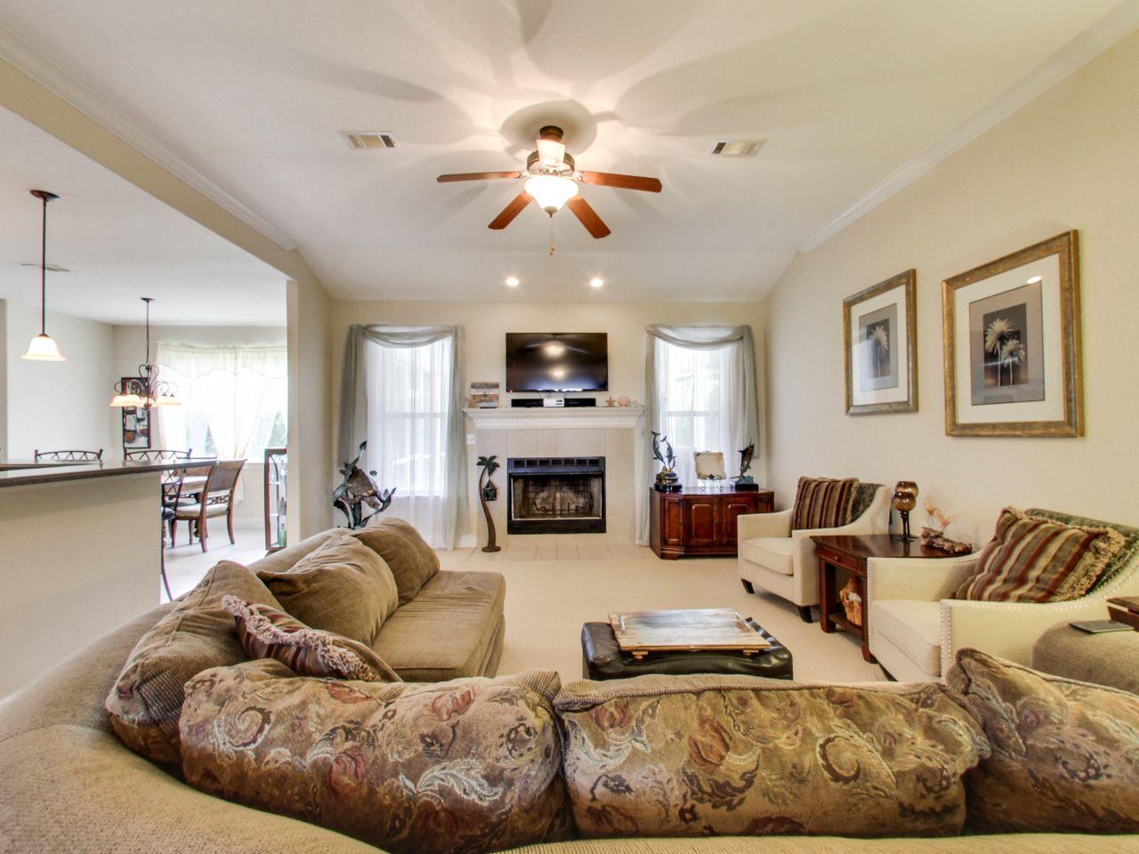 WINDSWEPT ESTATES - Residential