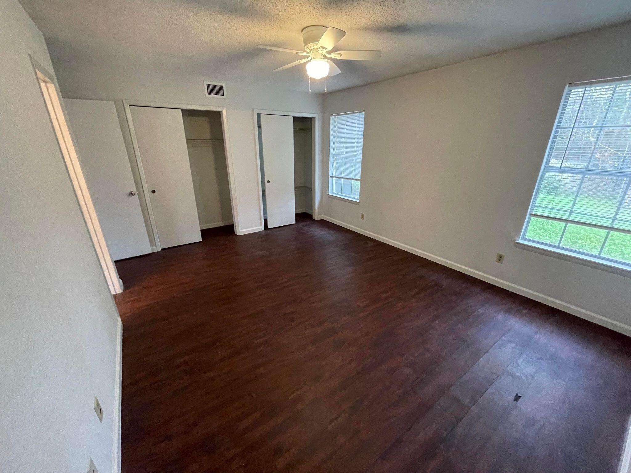 YORKTOWN AT WILLOW BEND - Residential