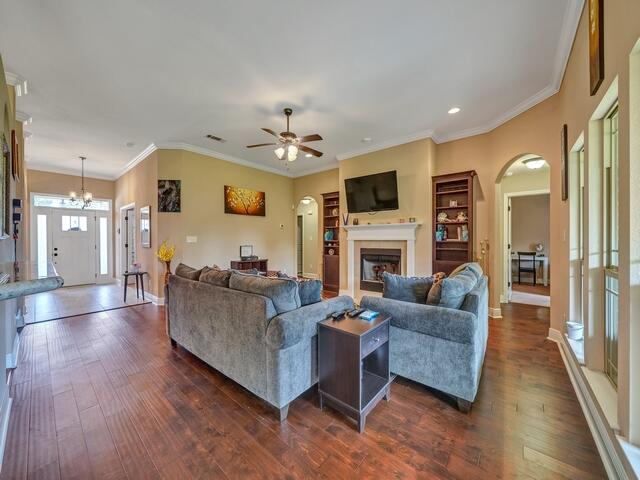 HOLLEY BY THE SEA - Residential