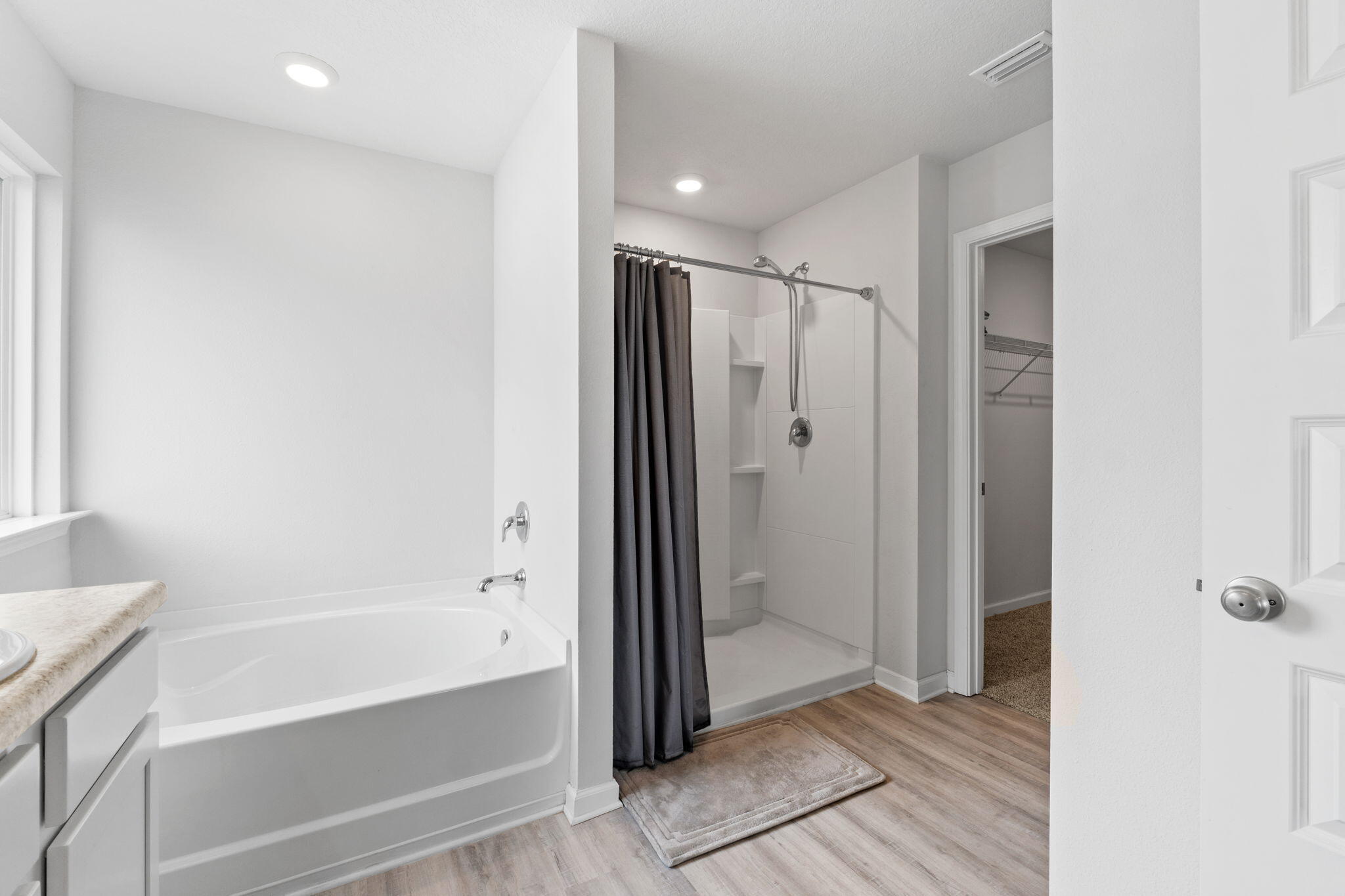 LIBERTY OAKS - Residential