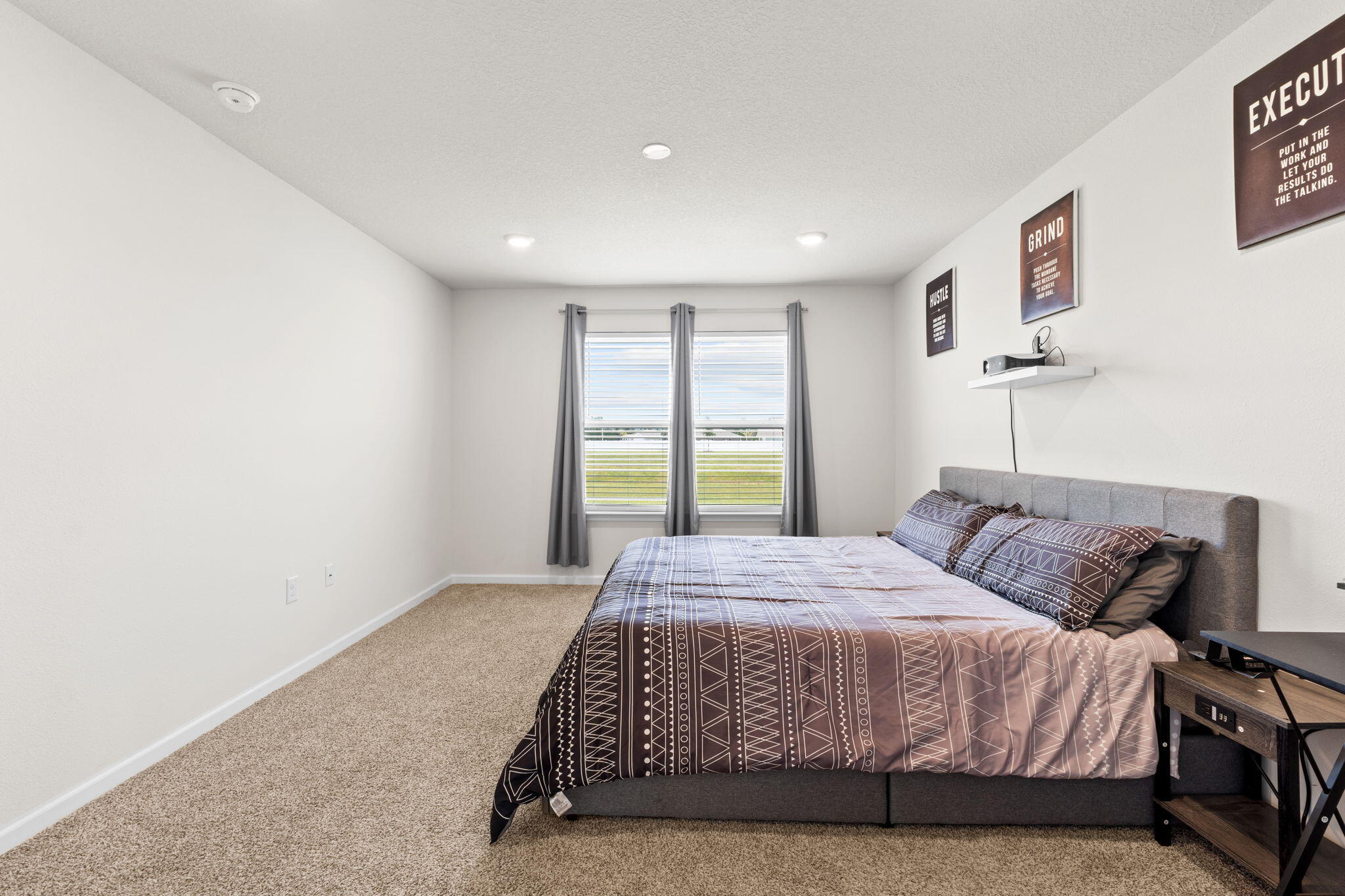 LIBERTY OAKS - Residential