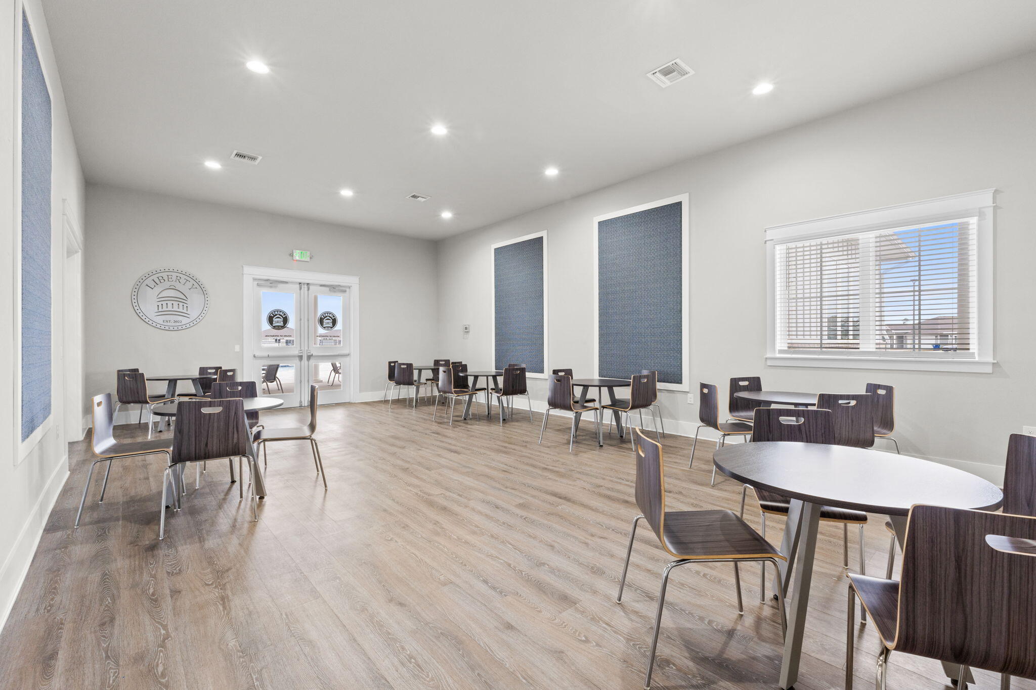 LIBERTY OAKS - Residential