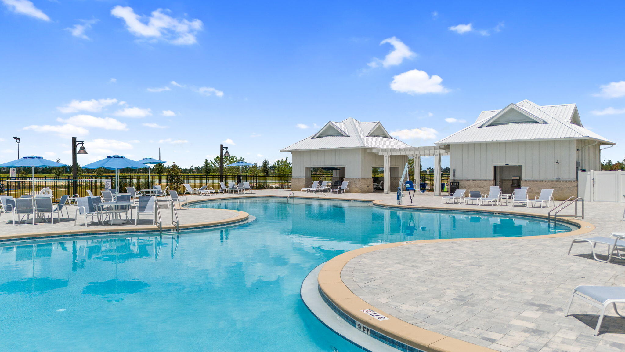 LIBERTY OAKS - Residential