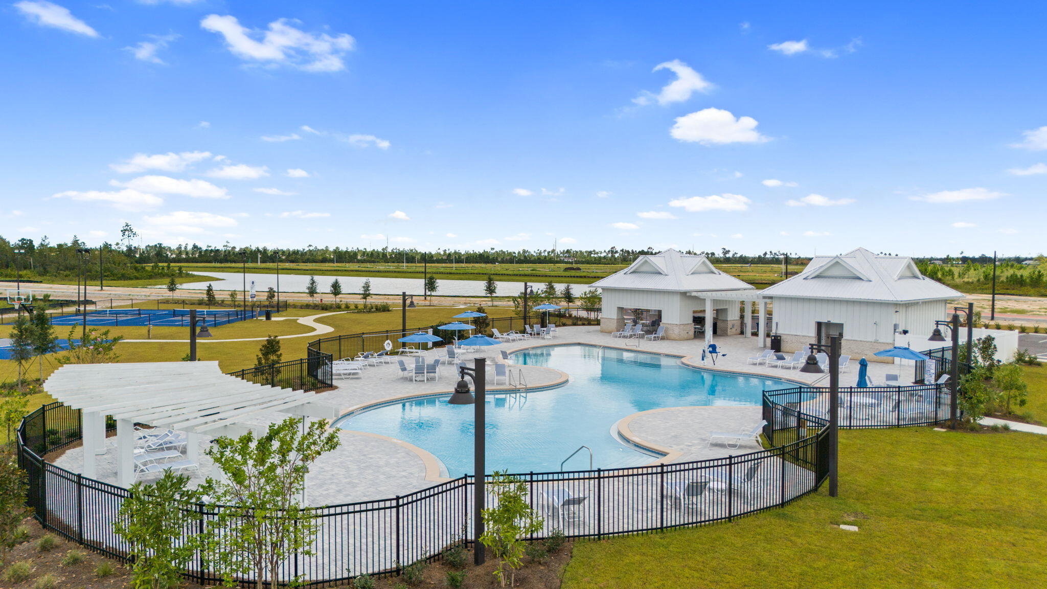 LIBERTY OAKS - Residential