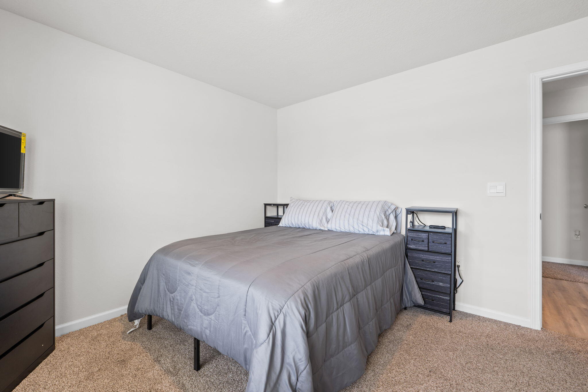 LIBERTY OAKS - Residential