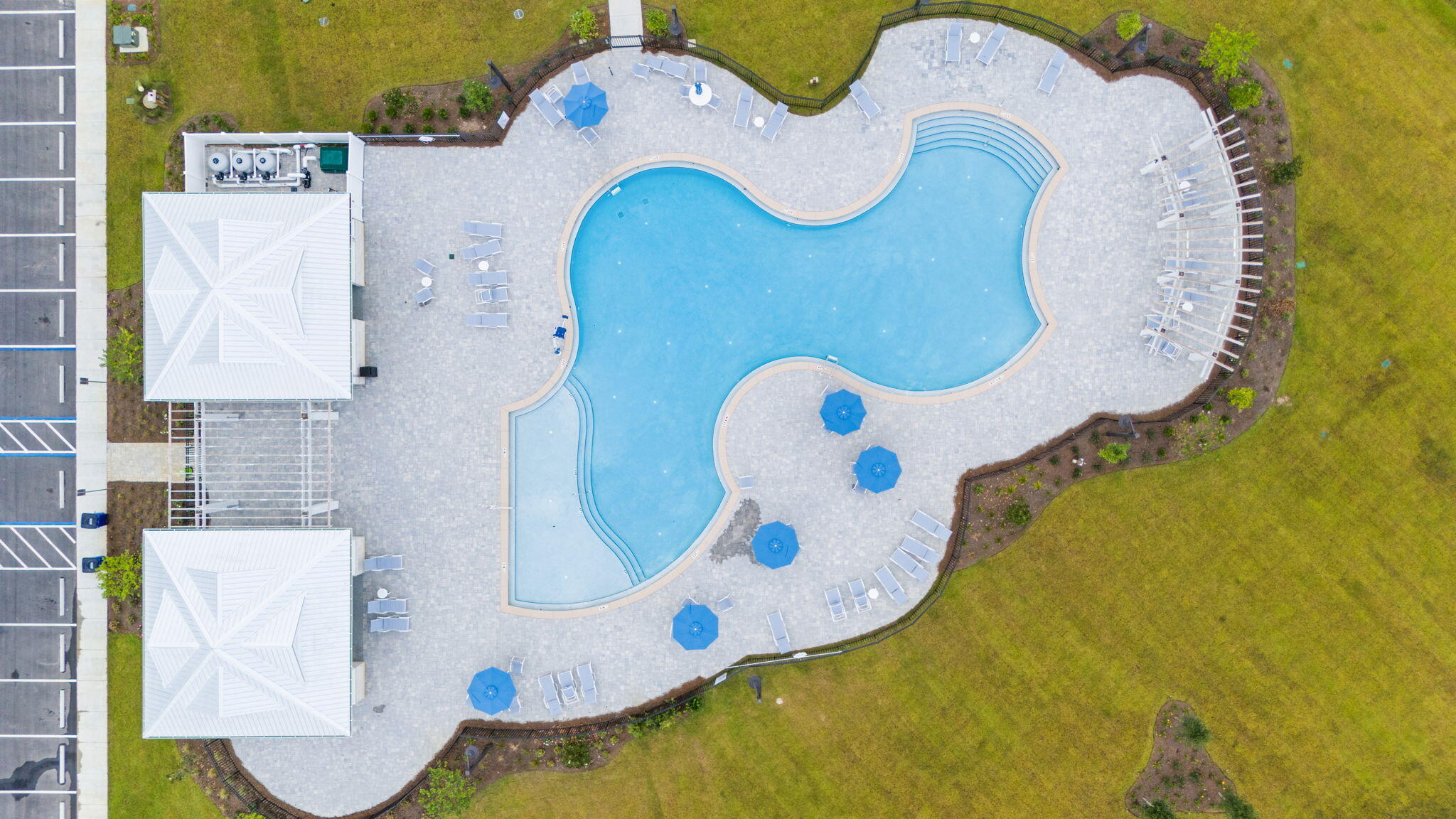 LIBERTY OAKS - Residential