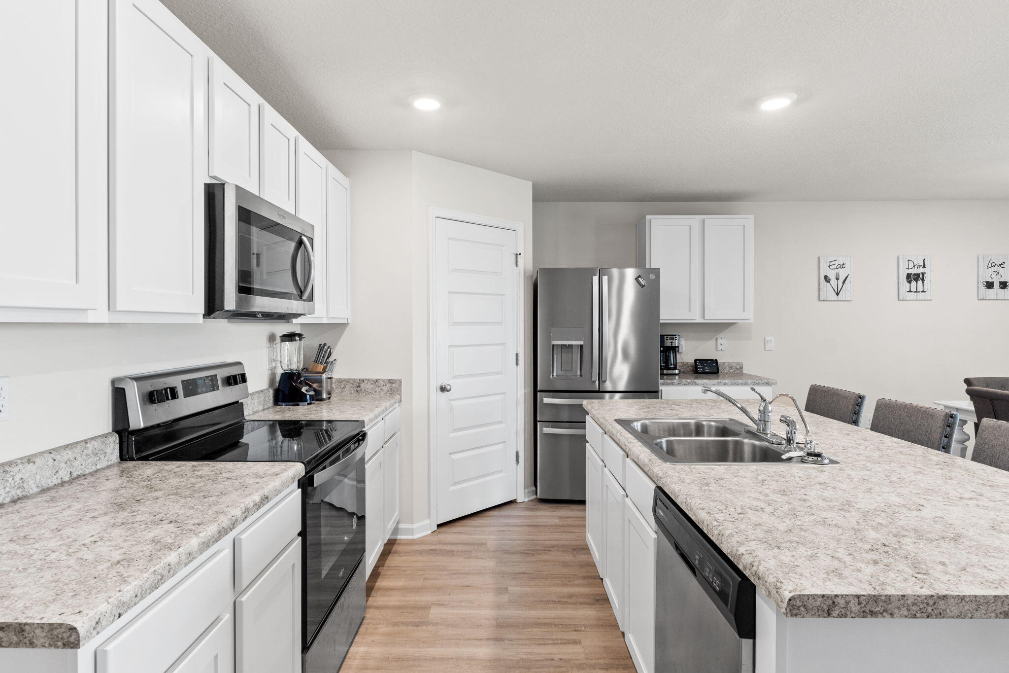 LIBERTY OAKS - Residential