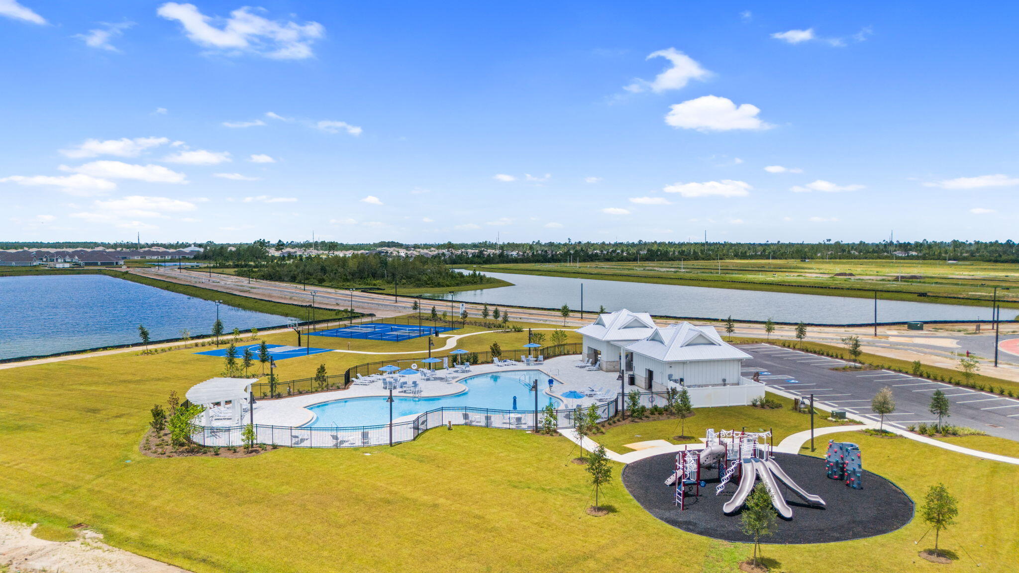 LIBERTY OAKS - Residential