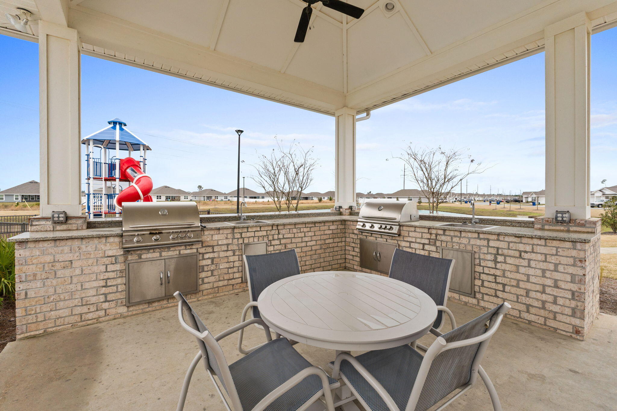LIBERTY OAKS - Residential