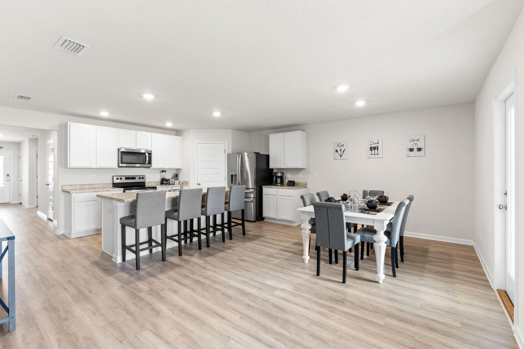 LIBERTY OAKS - Residential
