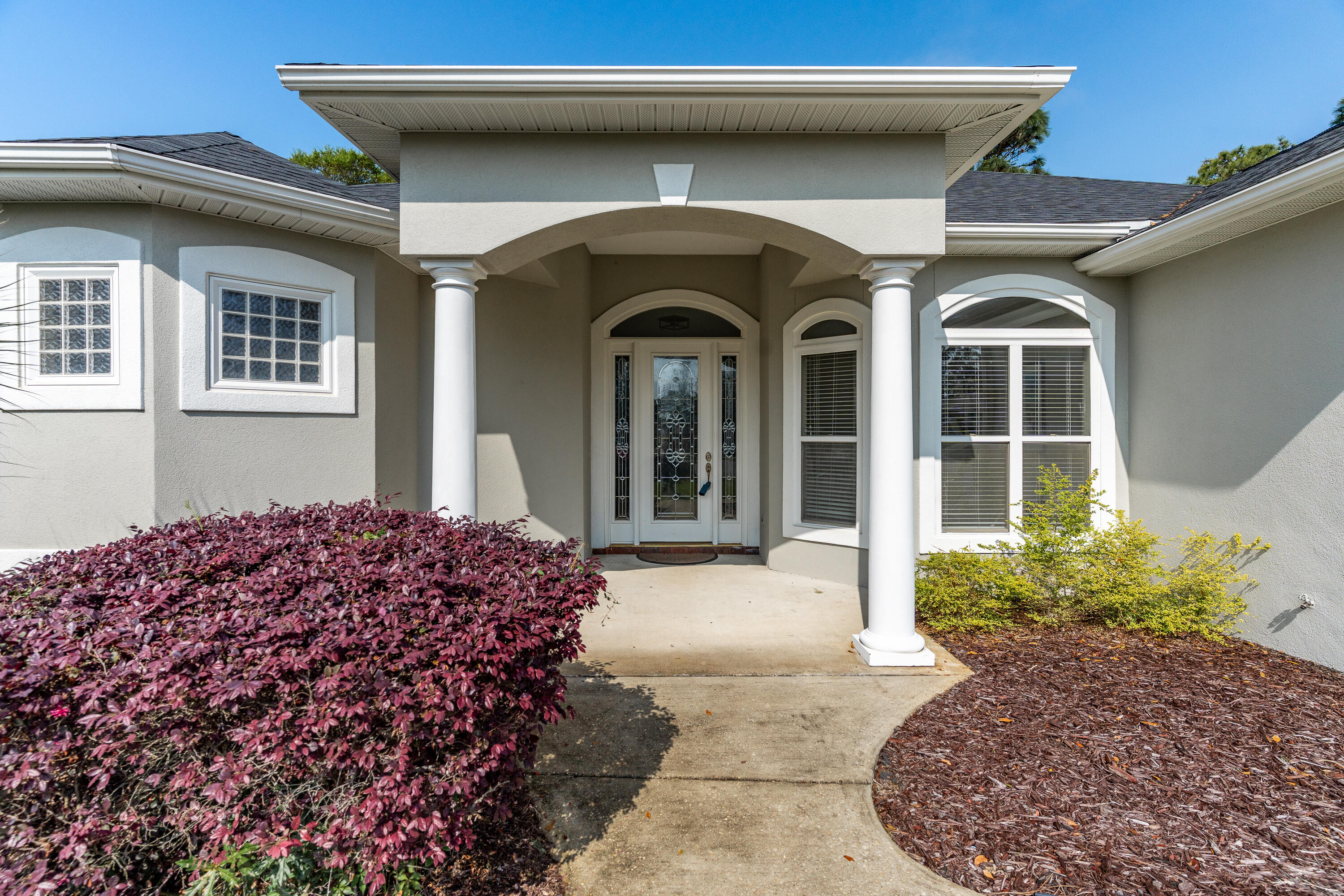 CHARDONNAY ESTATES - Residential