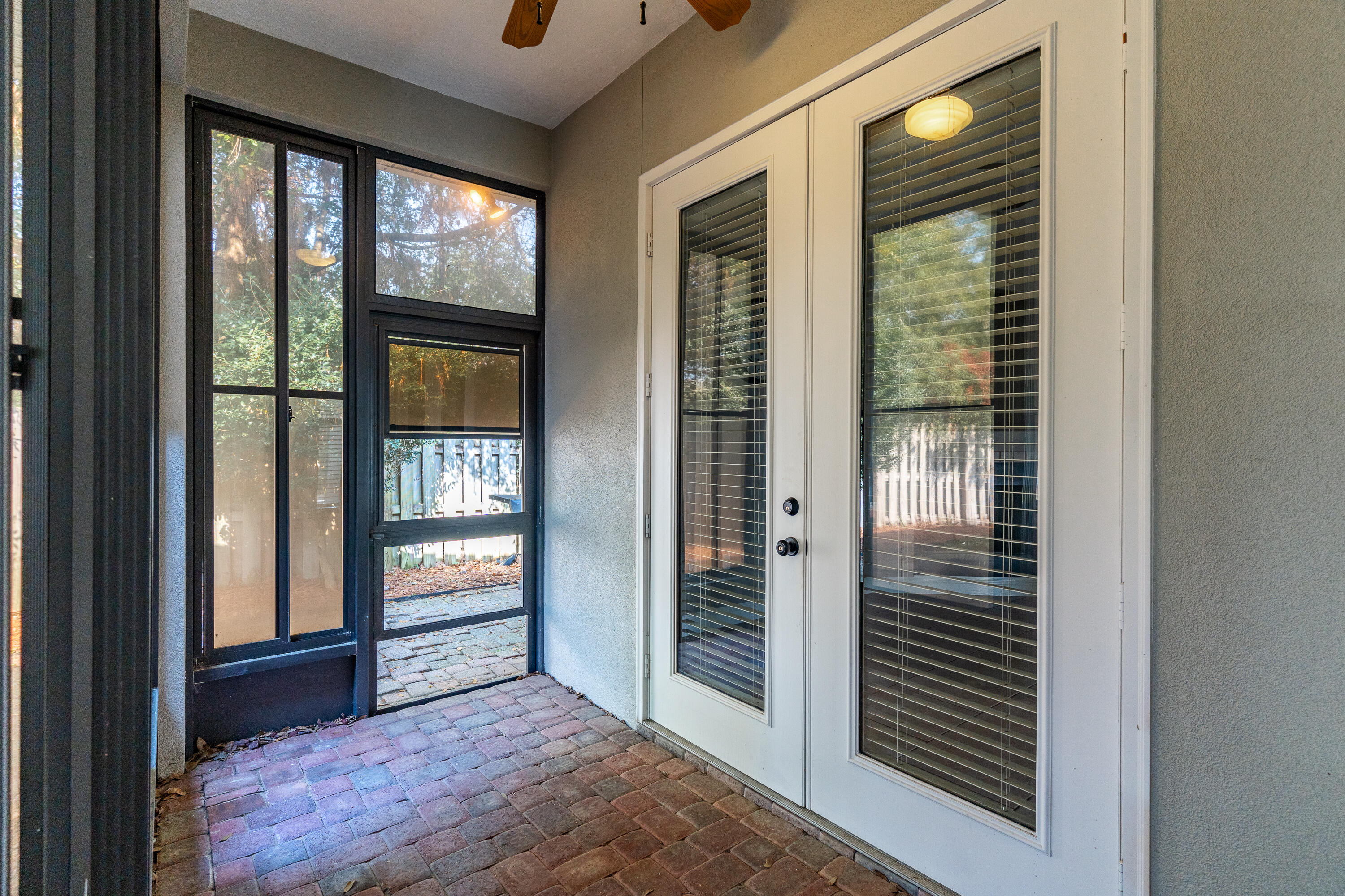 CHARDONNAY ESTATES - Residential