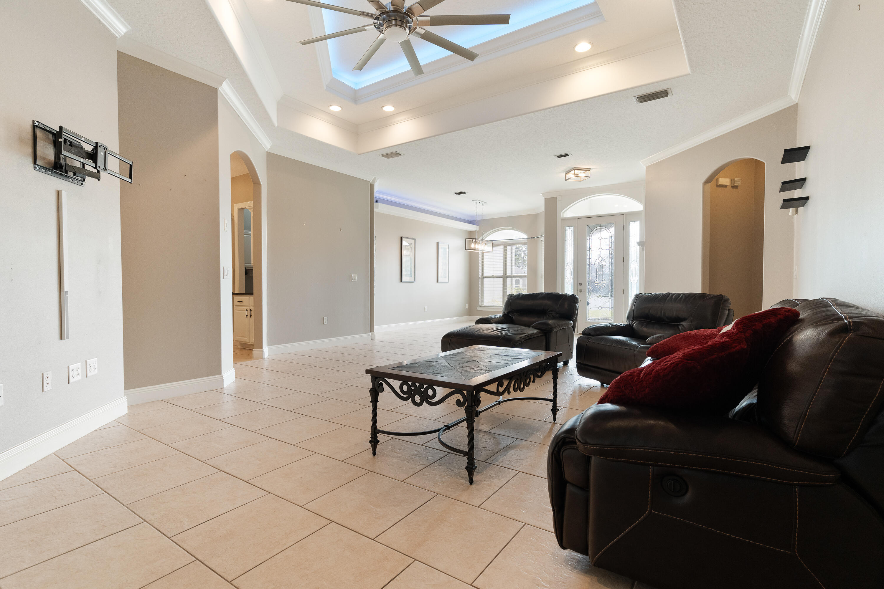 CHARDONNAY ESTATES - Residential