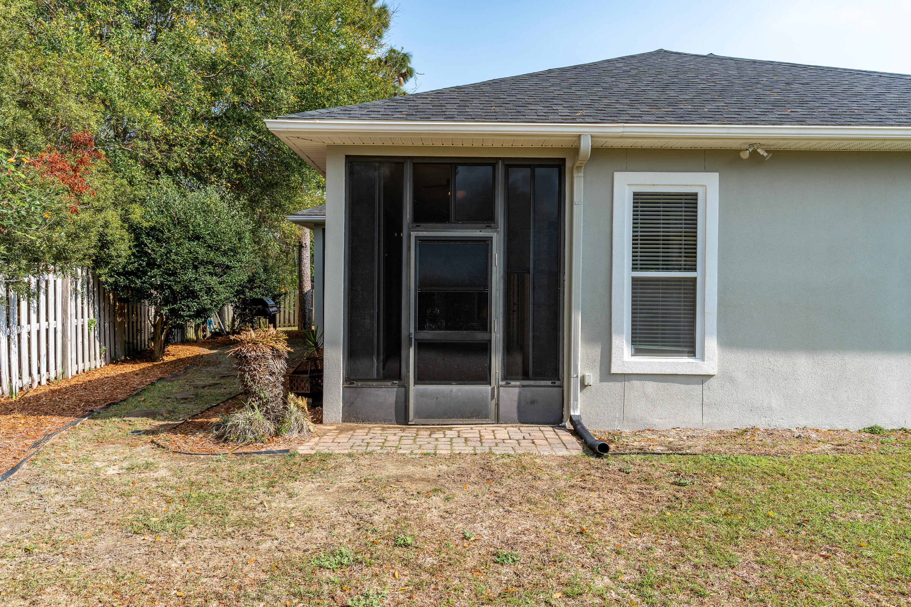 CHARDONNAY ESTATES - Residential