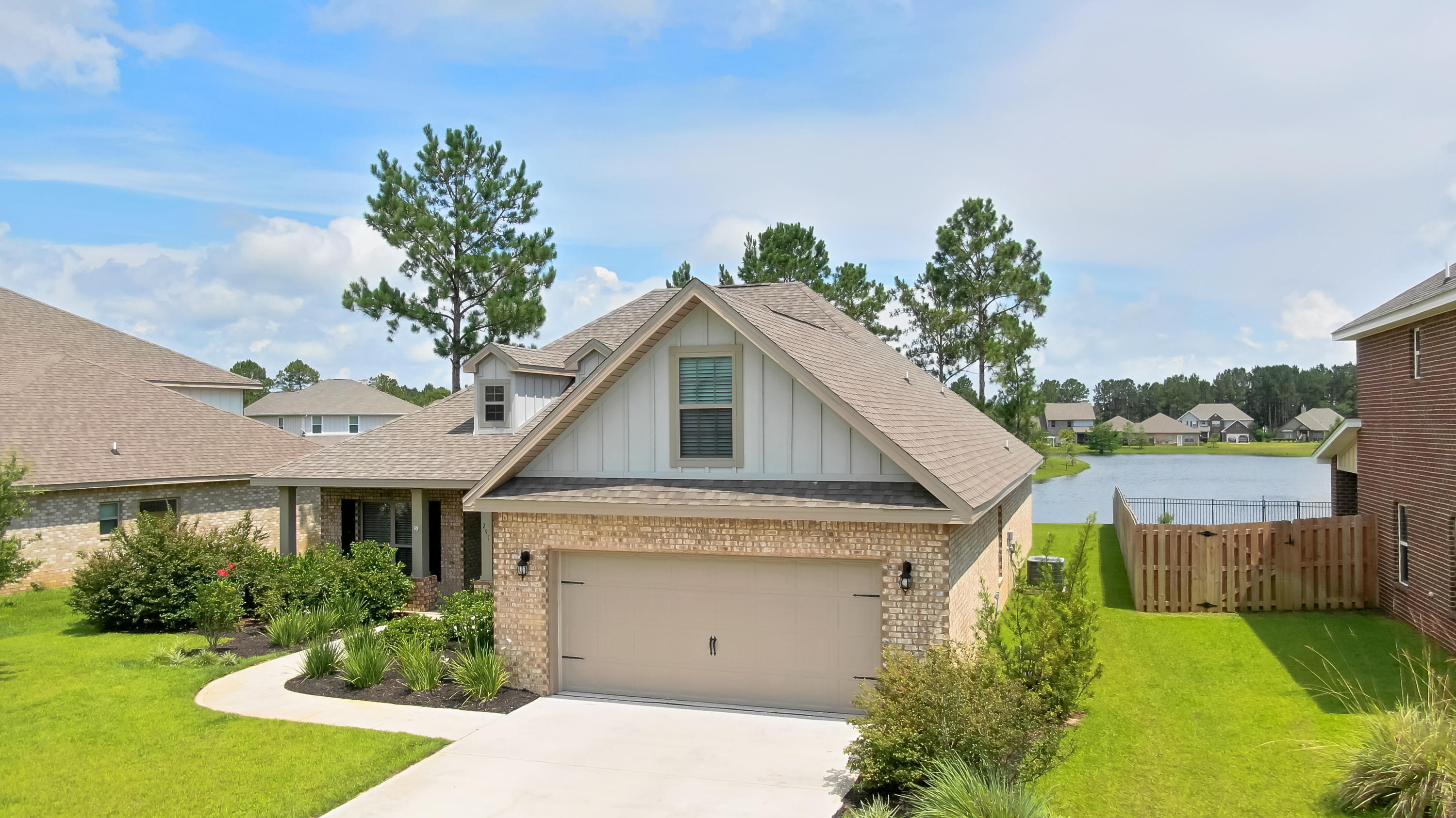 HAMMOCK BAY - Residential