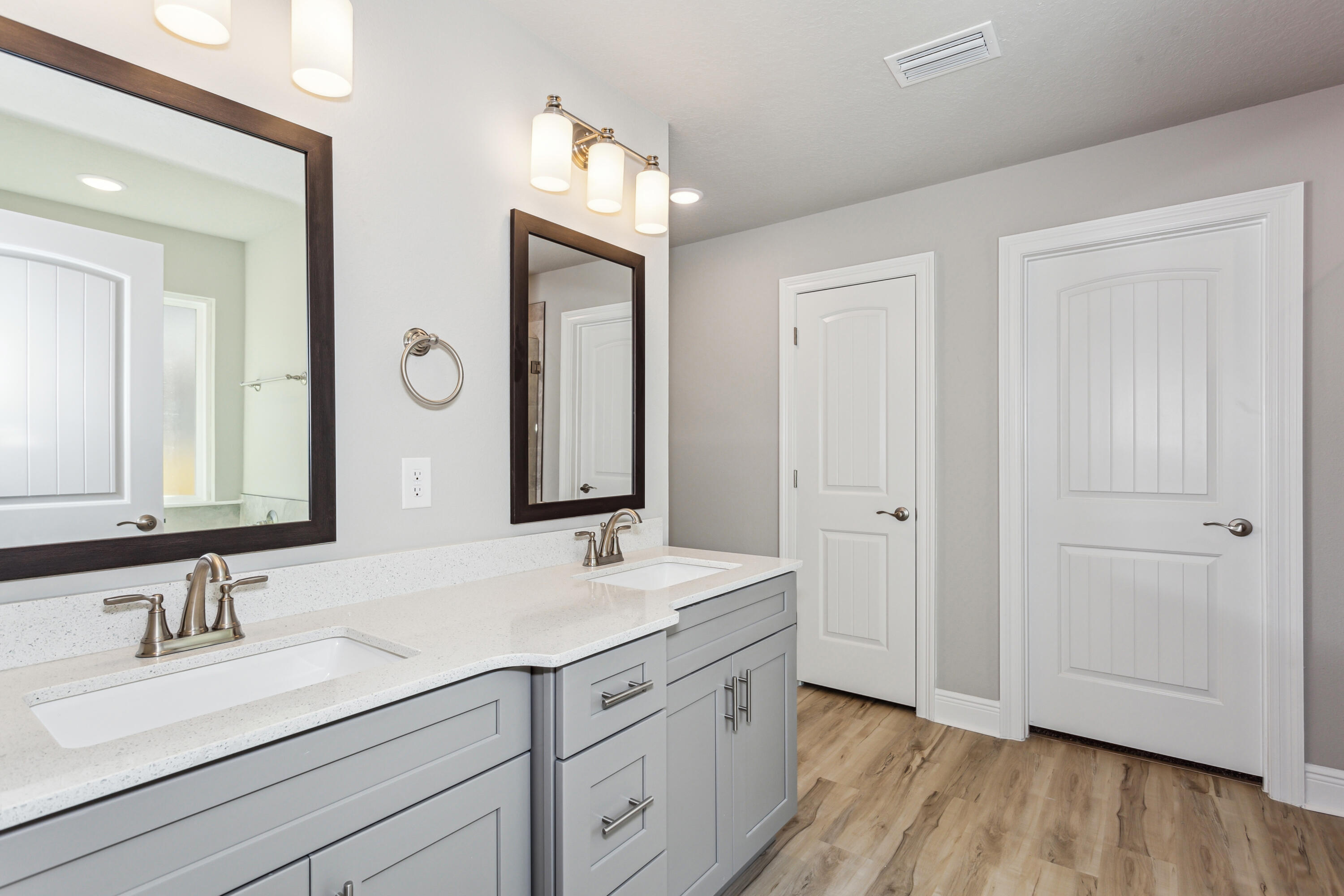 Doyle Hawkins Landing - Residential