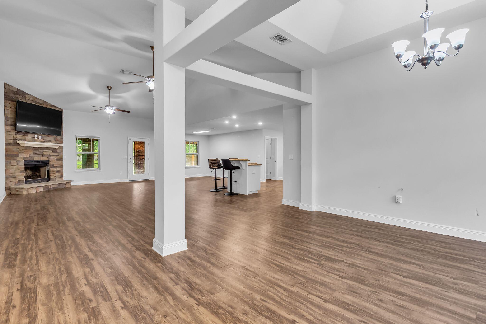 NO RECORDED PROJECT - Residential Lease