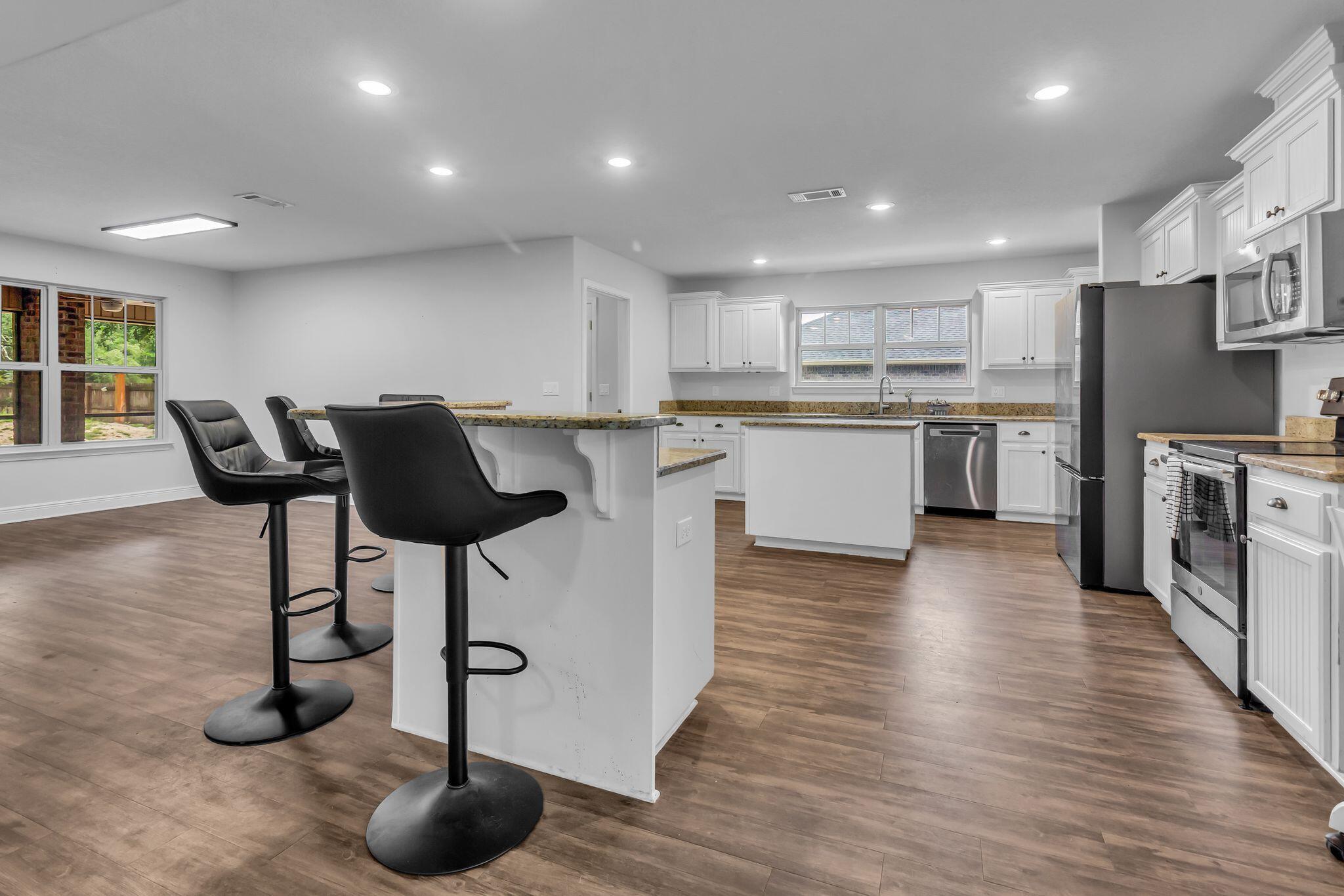 NO RECORDED PROJECT - Residential Lease