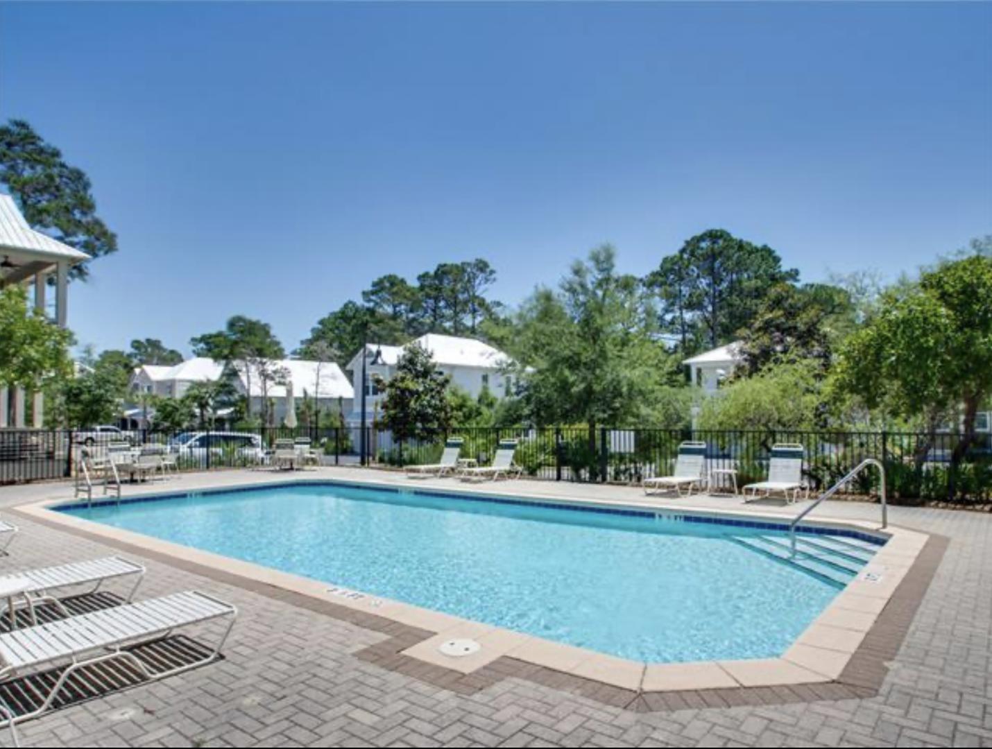 SHADOW PINES - Residential