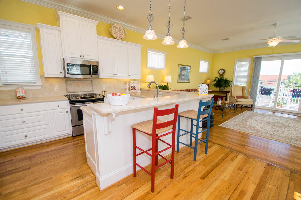 LA VALENCIA BEACH RESORT - Residential