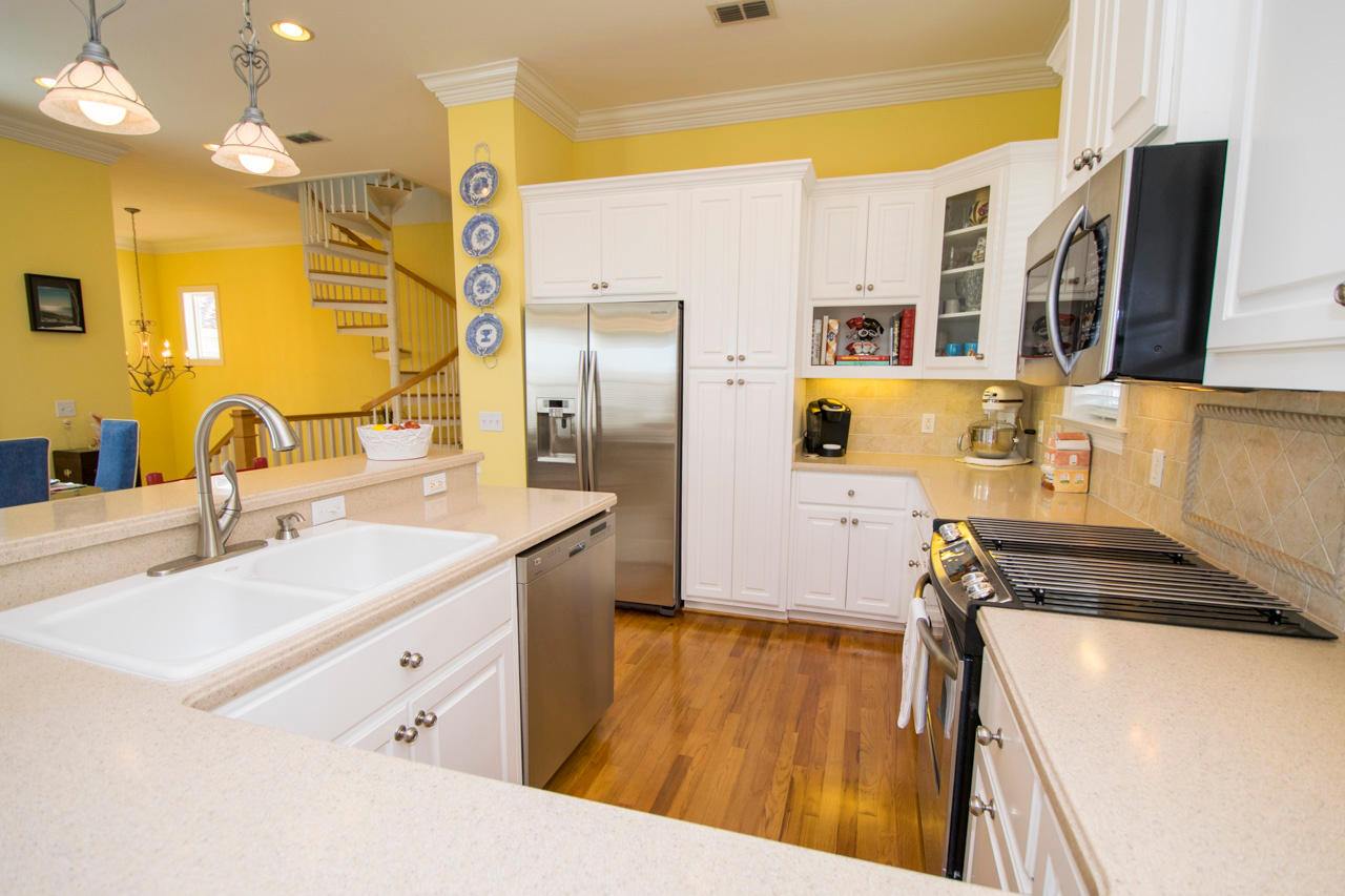 LA VALENCIA BEACH RESORT - Residential