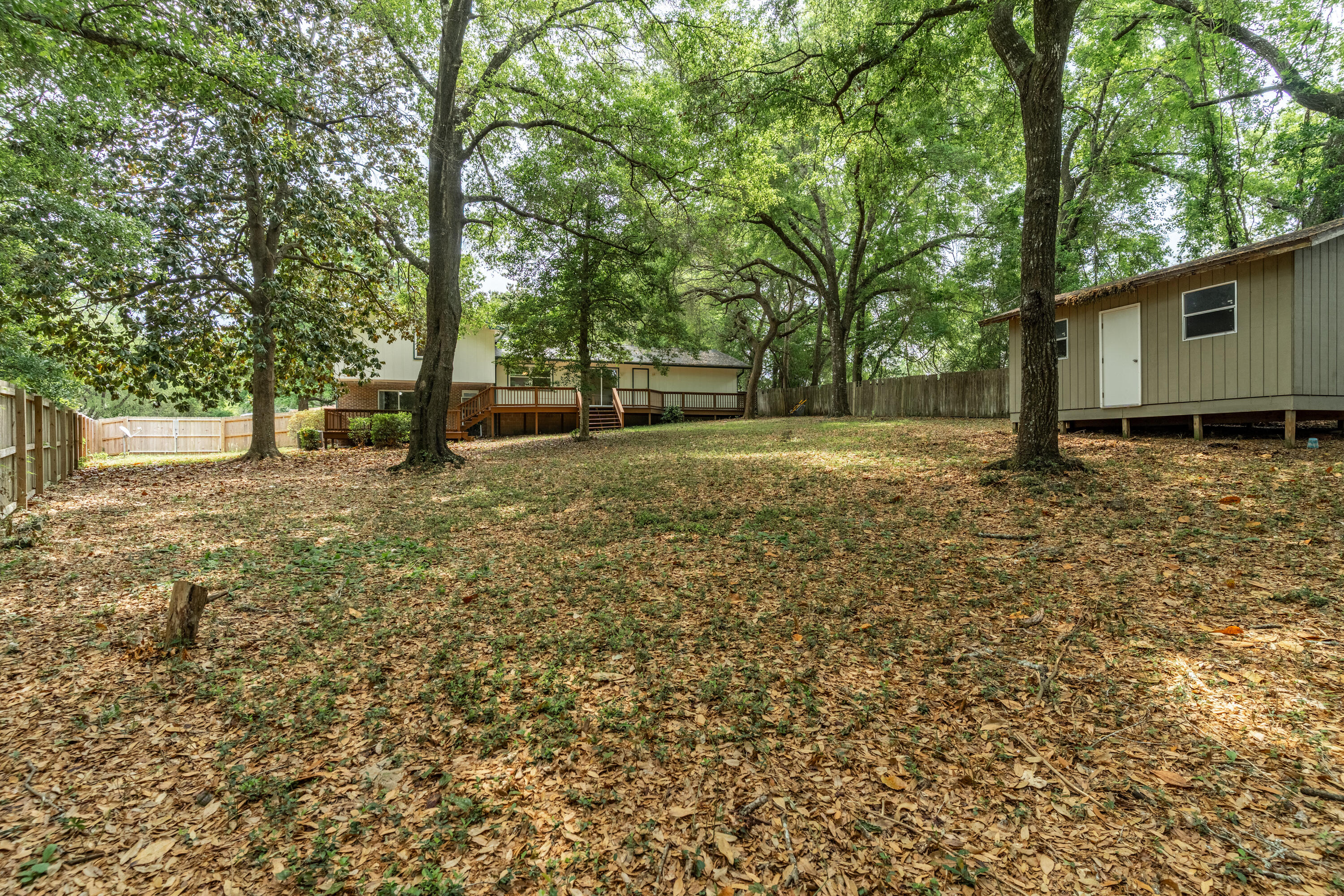 EDGEWATER VILLAGE NORTH - Residential