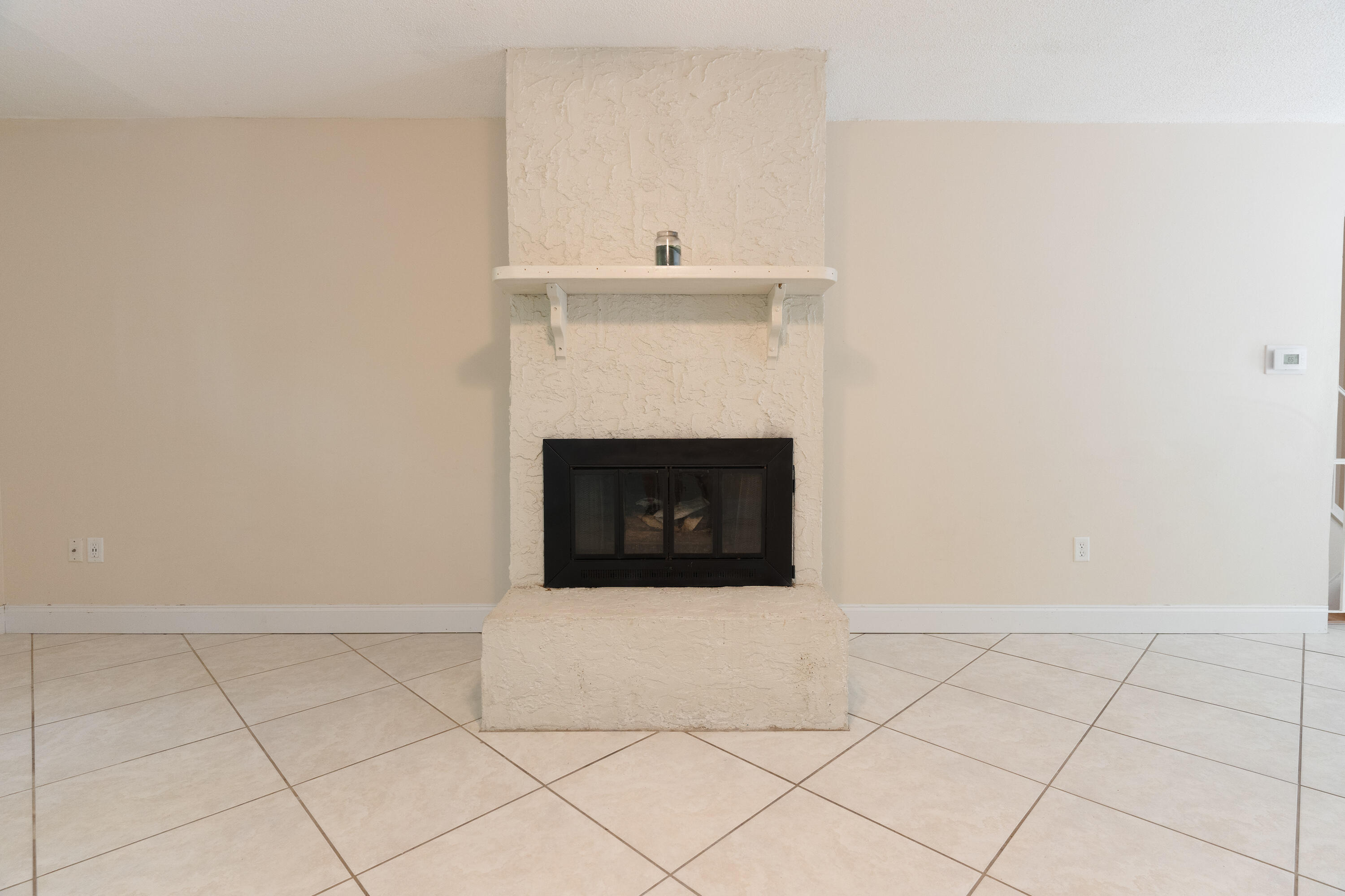 EDGEWATER VILLAGE NORTH - Residential