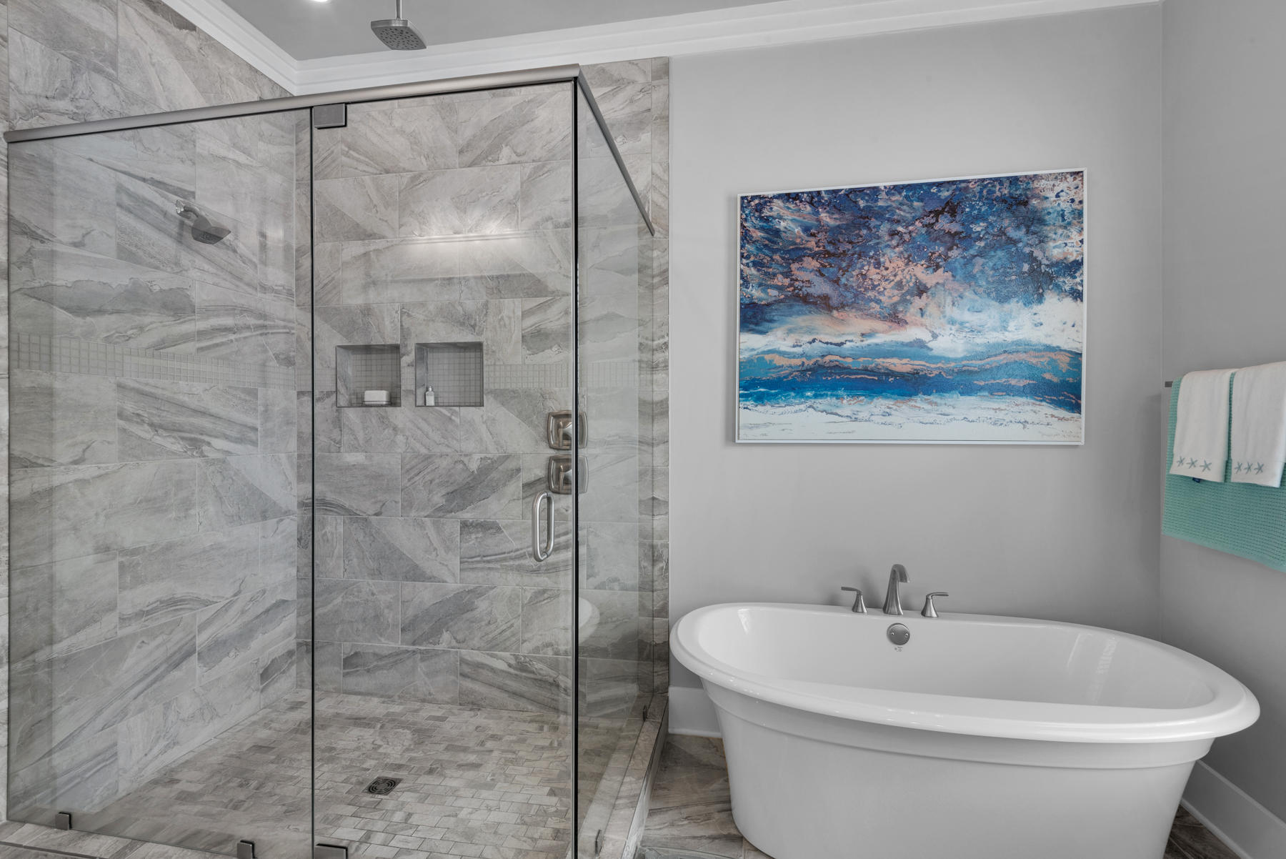 BY THE SEA - Residential