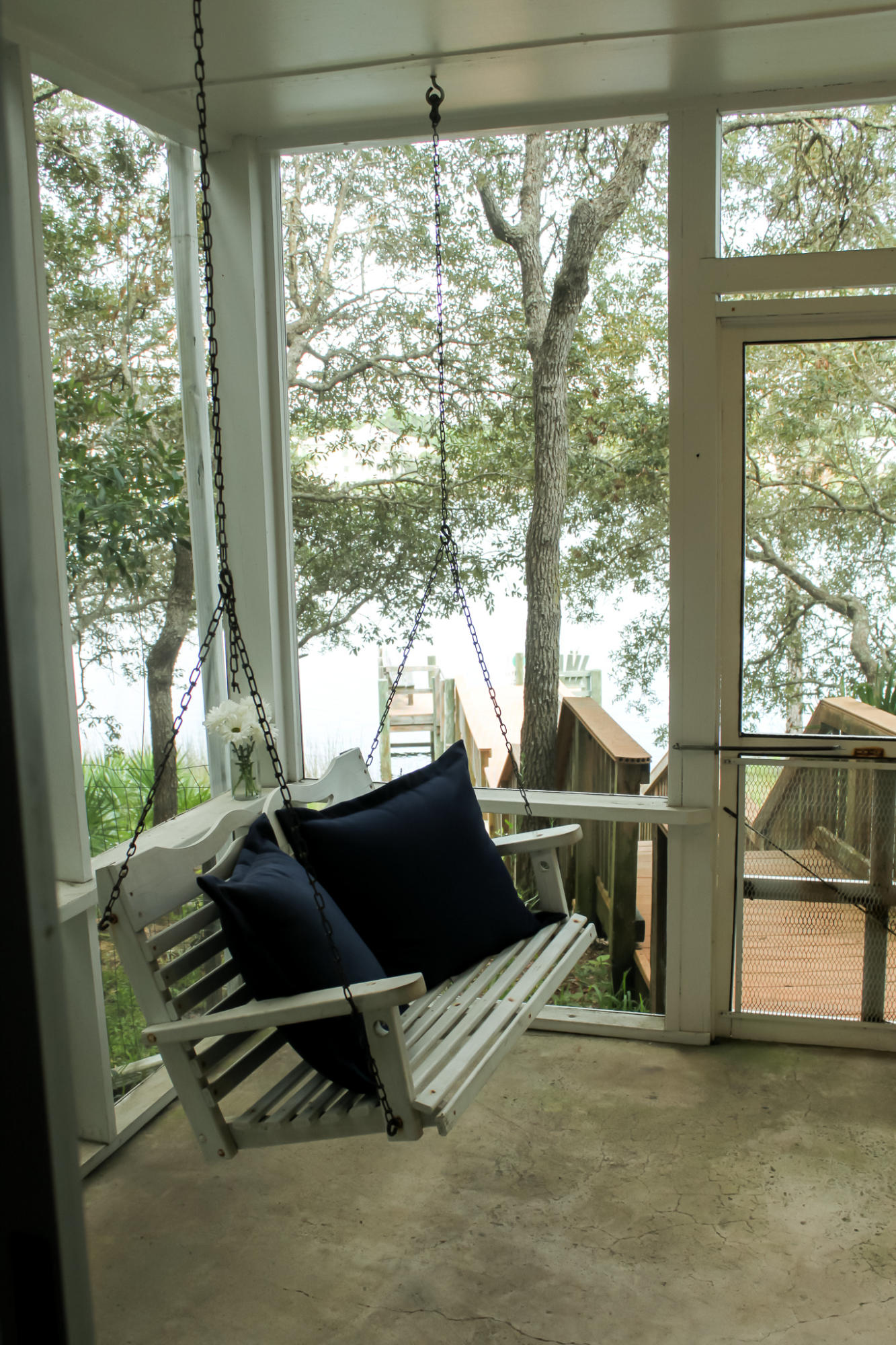 EASTERN LAKE S/D - Residential