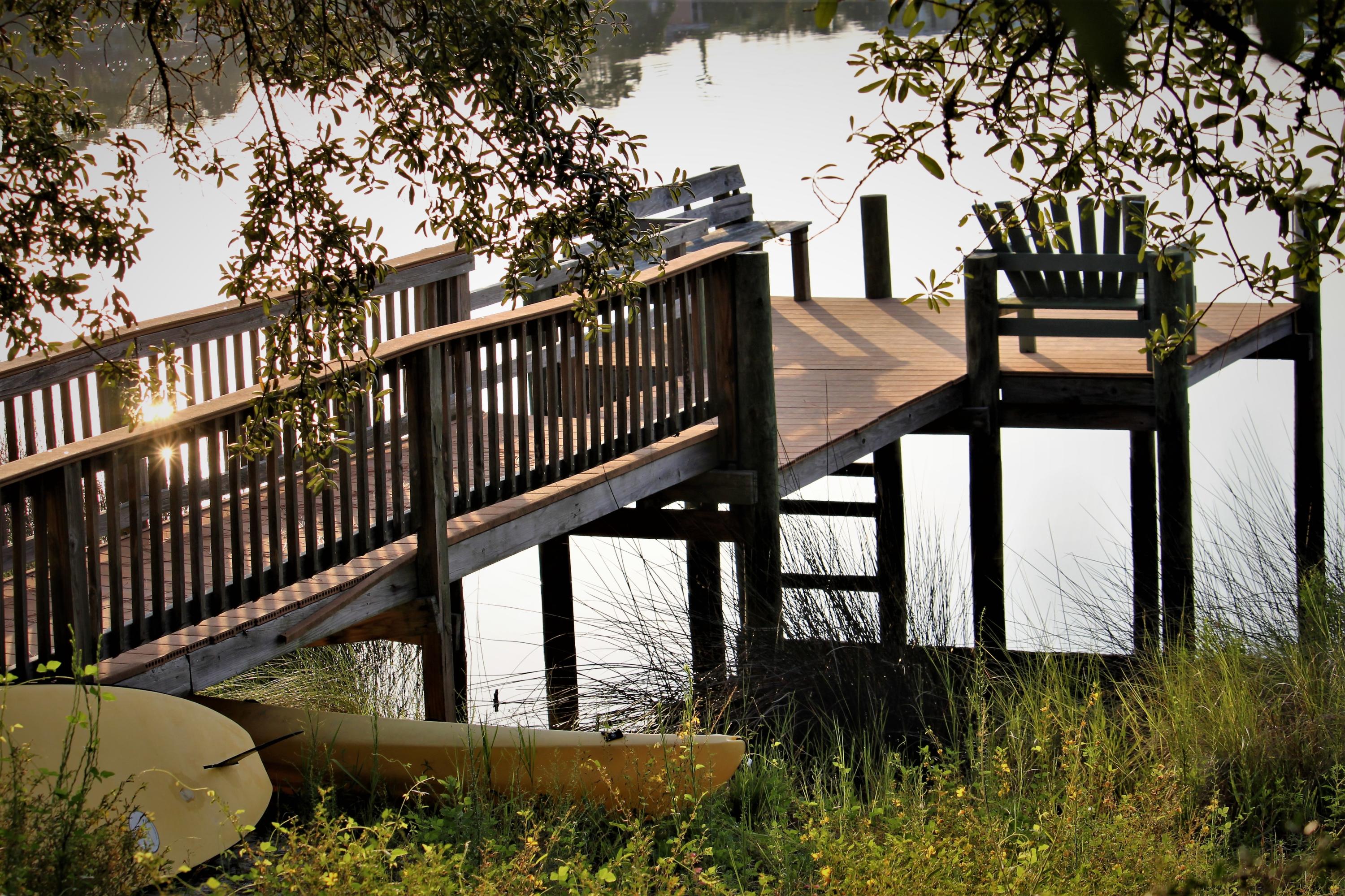 EASTERN LAKE S/D - Residential