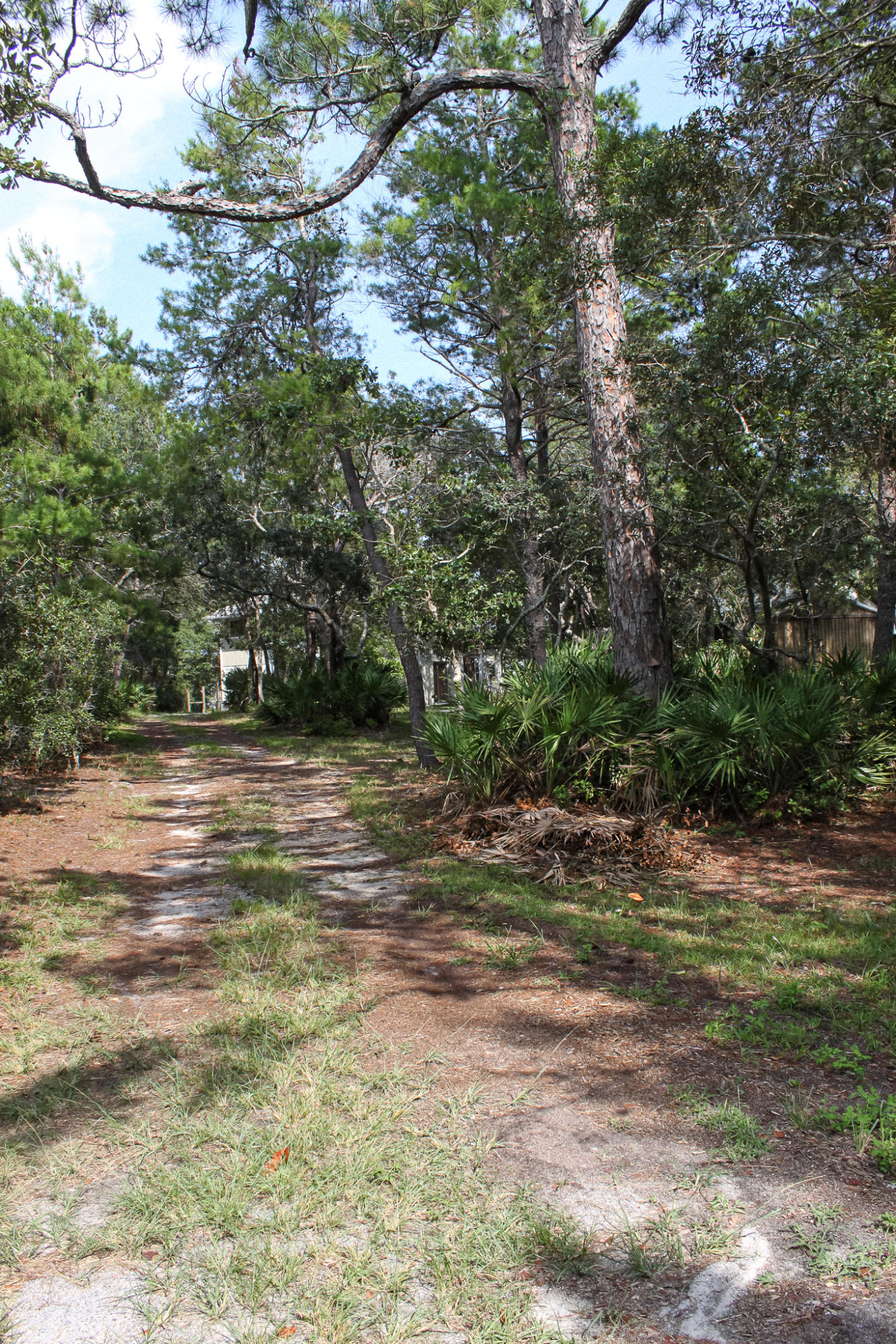 EASTERN LAKE S/D - Residential