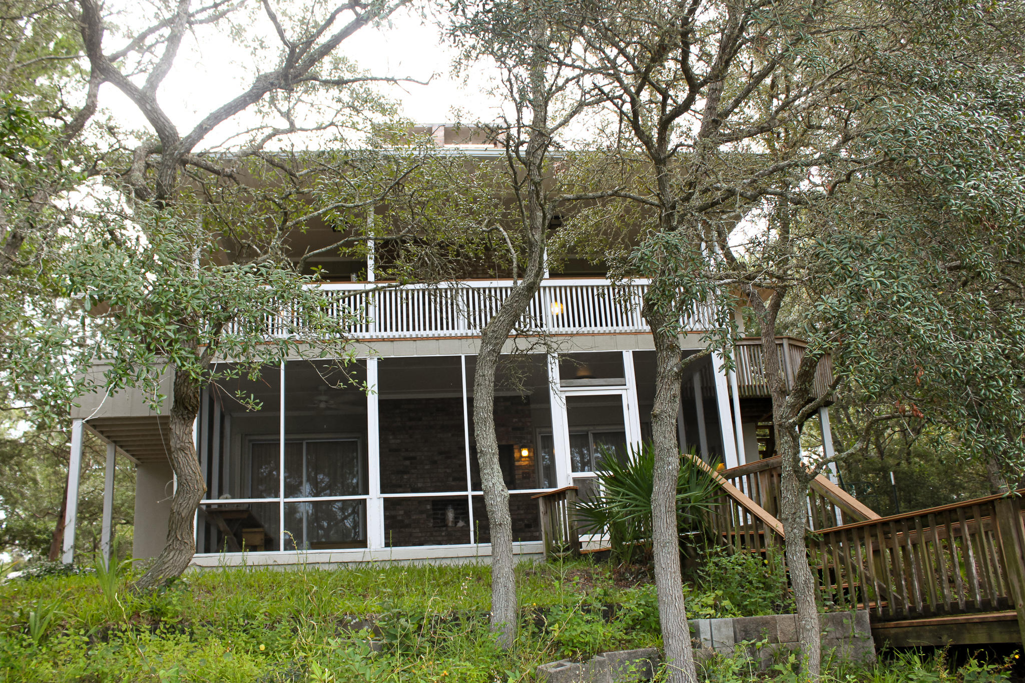 EASTERN LAKE S/D - Residential