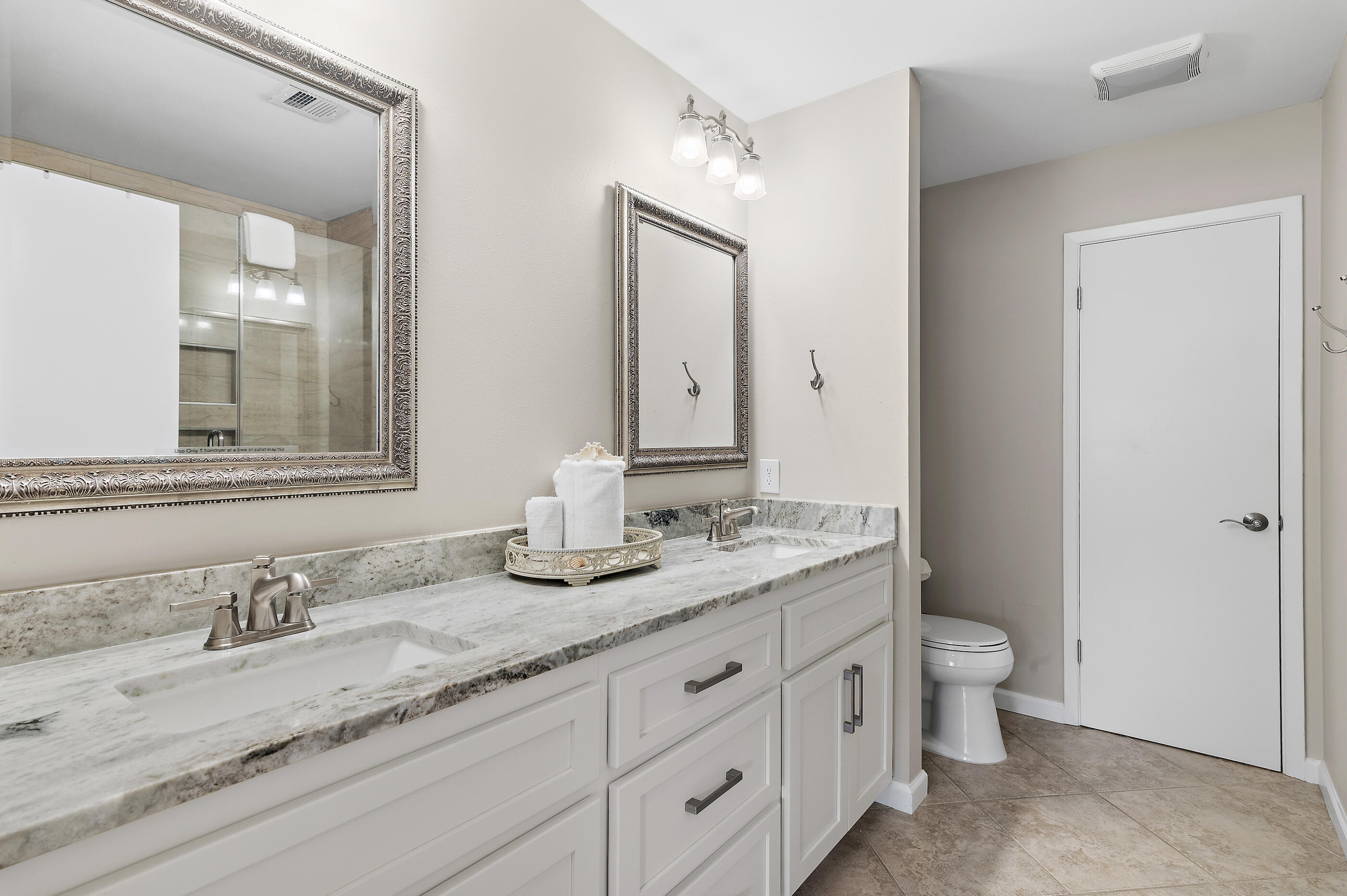 BEACHWALK VILLAS - Residential