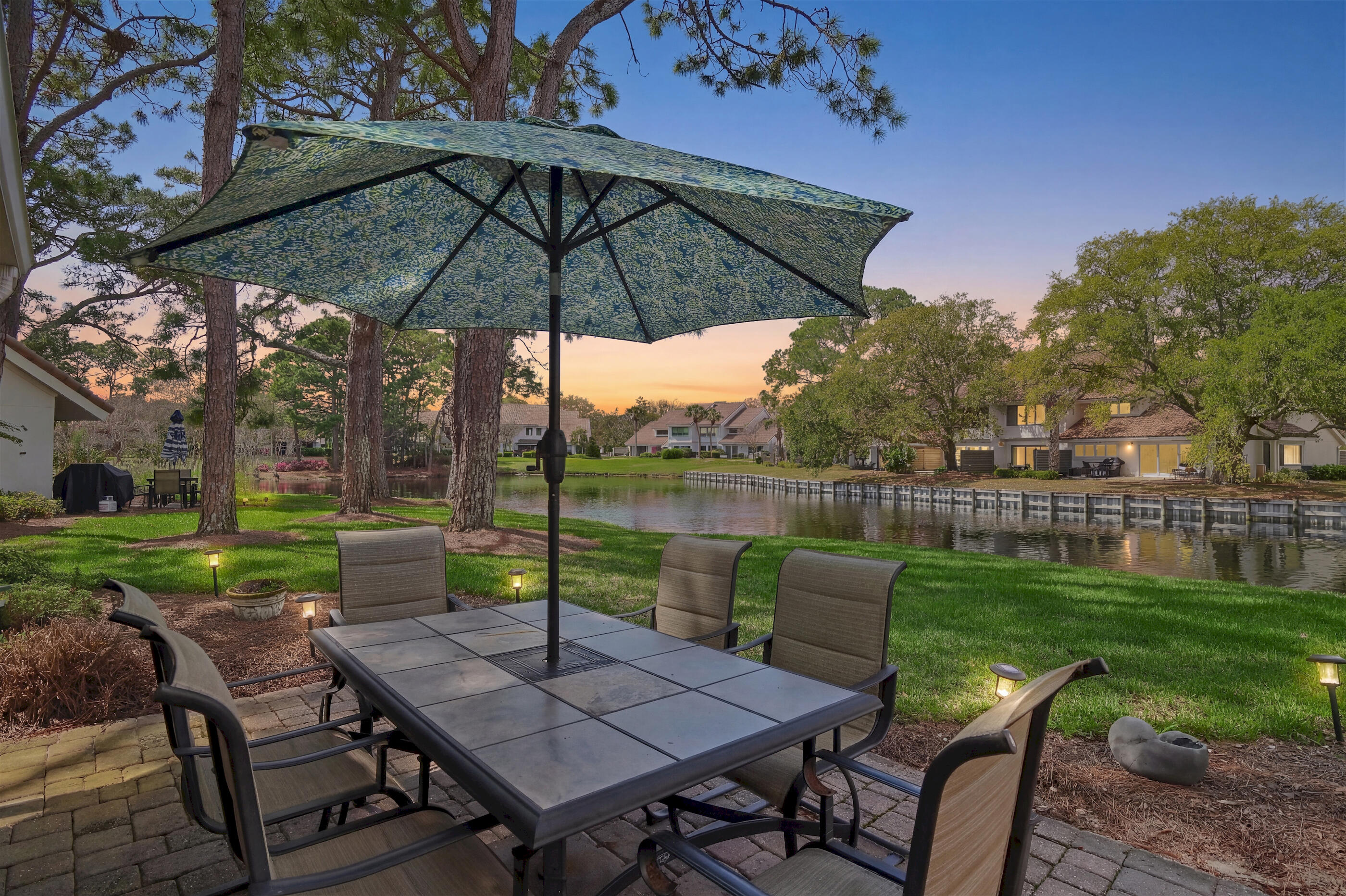 BEACHWALK VILLAS - Residential