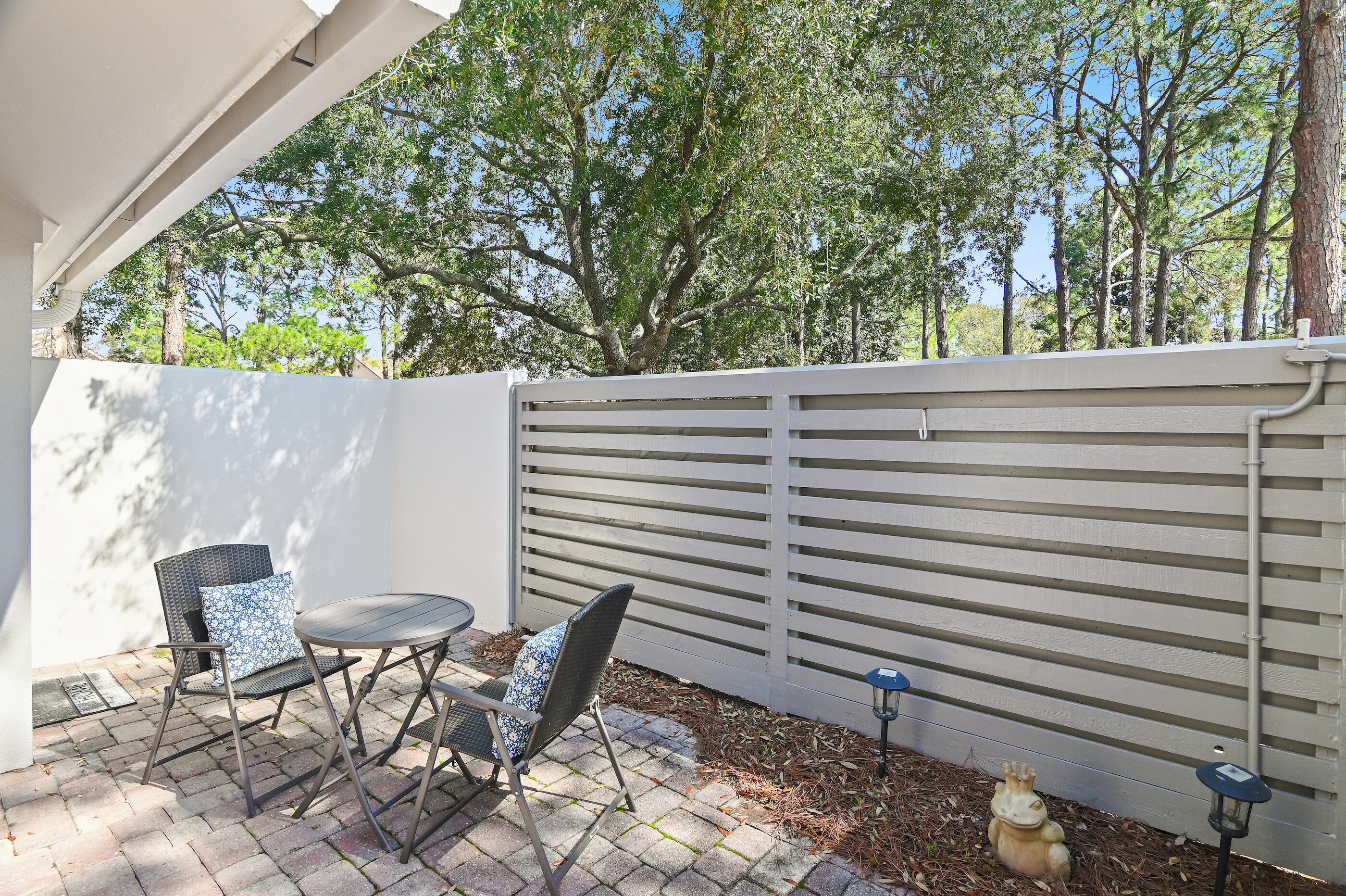 BEACHWALK VILLAS - Residential