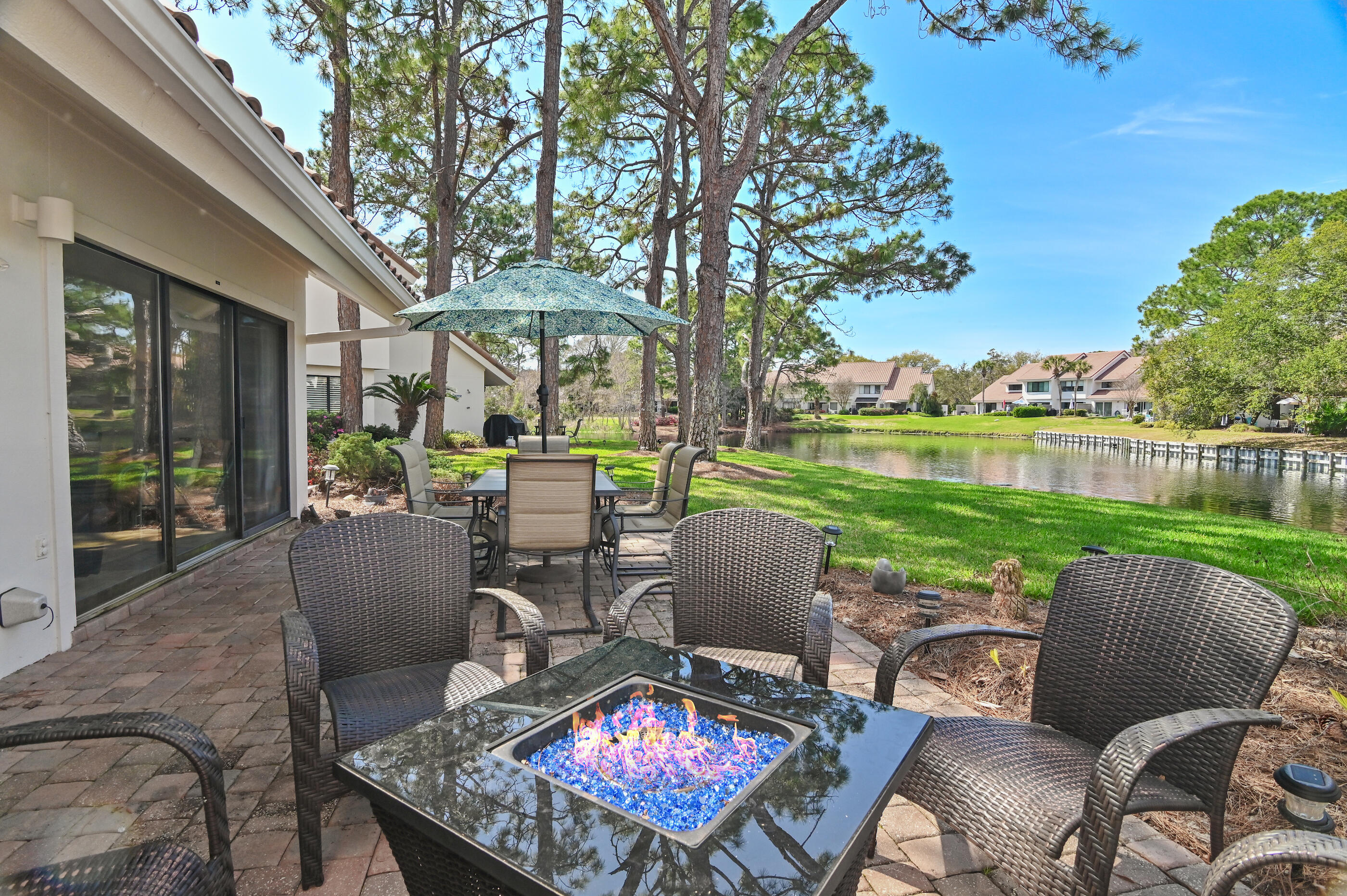 BEACHWALK VILLAS - Residential