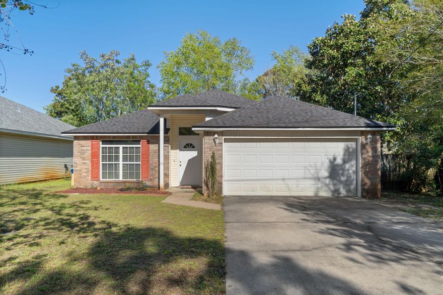 Location is everything! Just three miles from the Hurlburt Field front gate and convenient to all the shopping, dining, and beaches that Navarre AND Fort Walton Beach have to offer! Enjoy your new home in peace and tranquility, as it is the last property on a dead-end street. Want a spacious ensuite bathroom to go along with your spacious master bedroom? You got it! Jack and Jill walk-in closets separated by a garden tub are just a couple of the neat features sprinkled throughout! Don't miss out on the opportunity to claim this cozy home as your own!