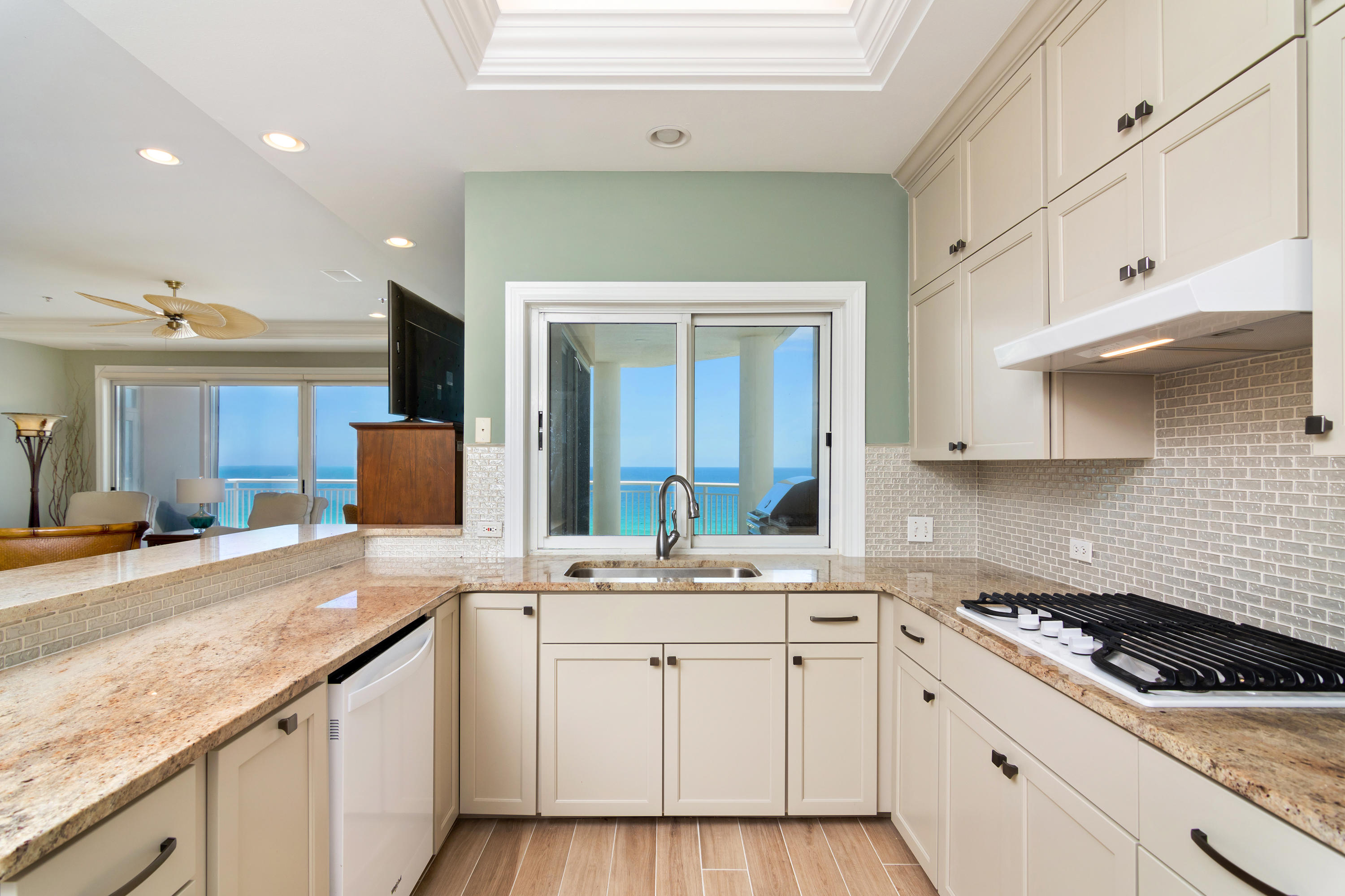 HIDDEN DUNES GRAND VILLAS - Residential