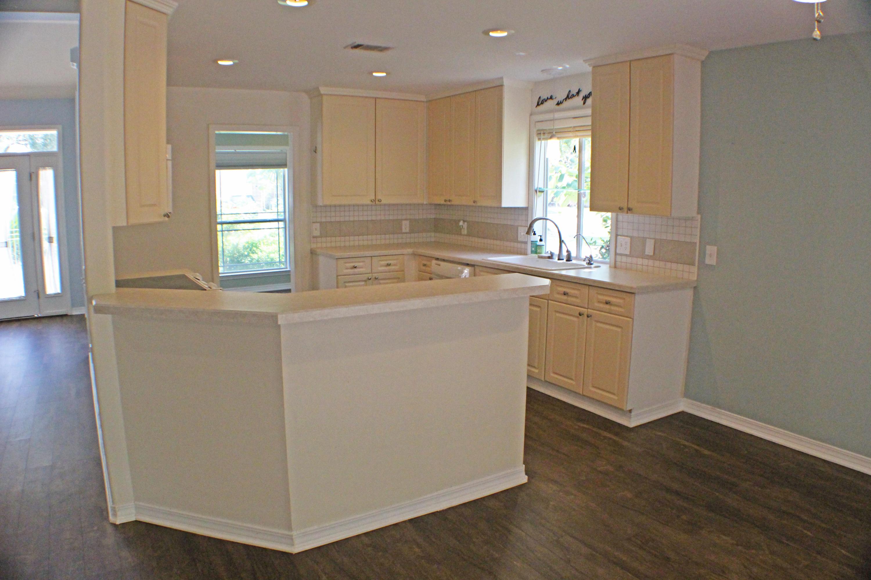 PINEWOOD ESTATES - Residential