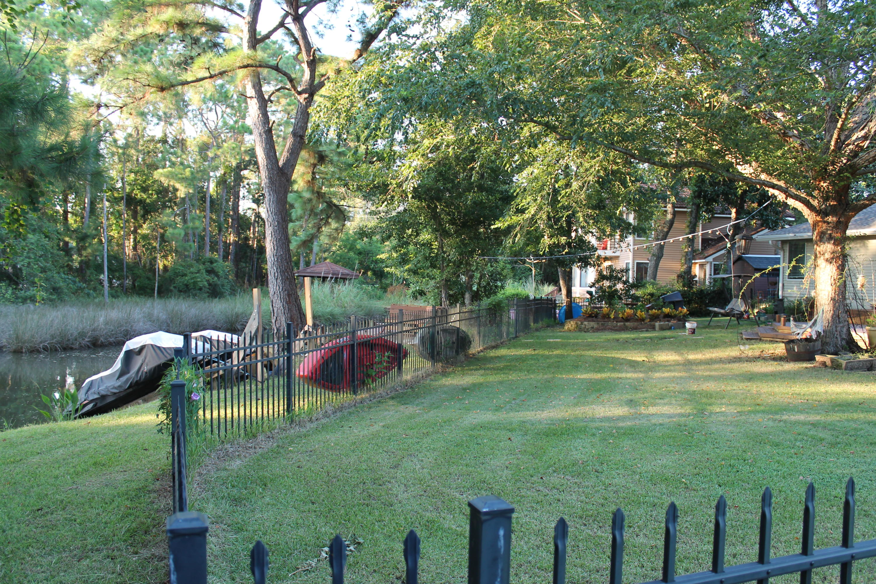 PINEWOOD ESTATES - Residential