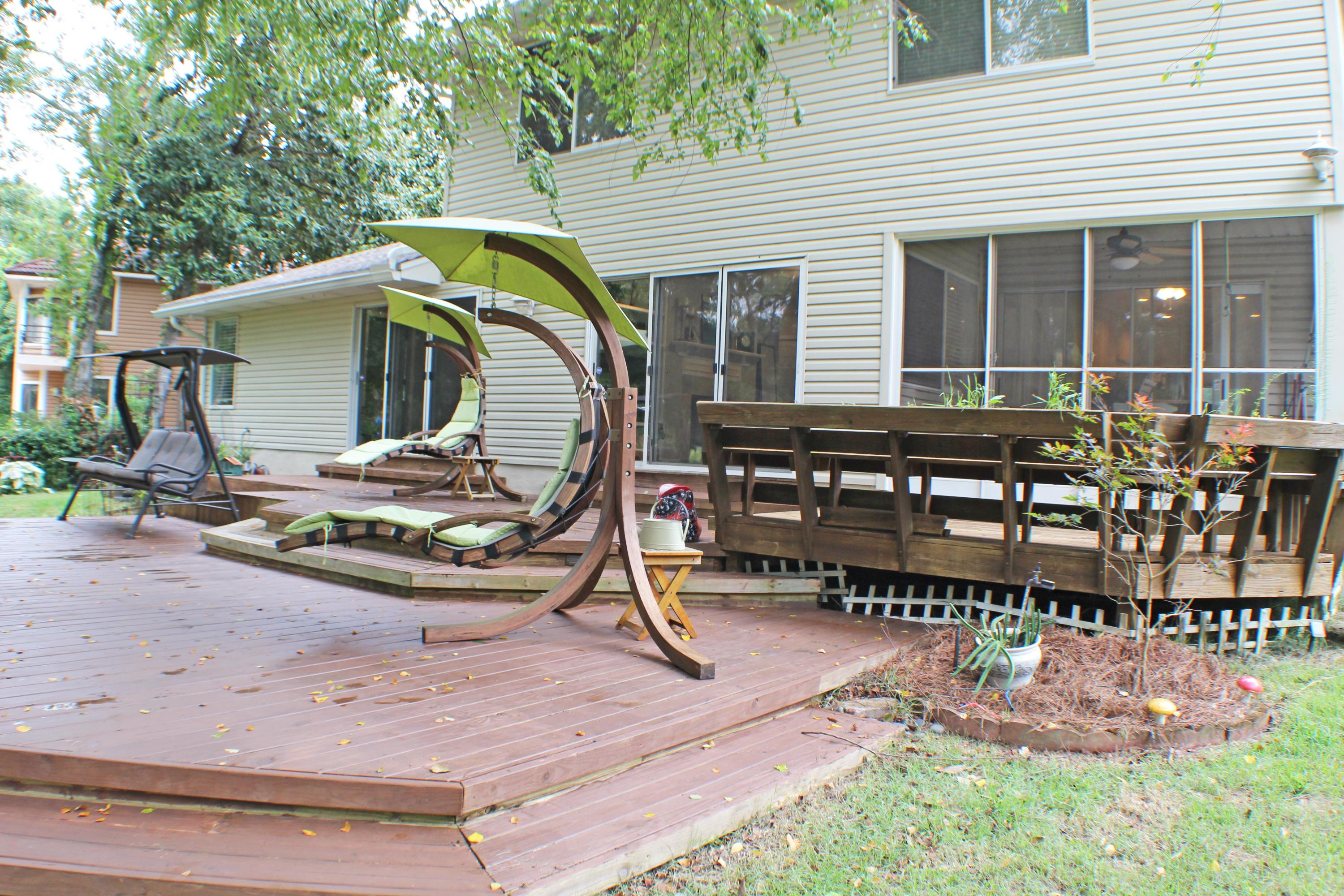 PINEWOOD ESTATES - Residential