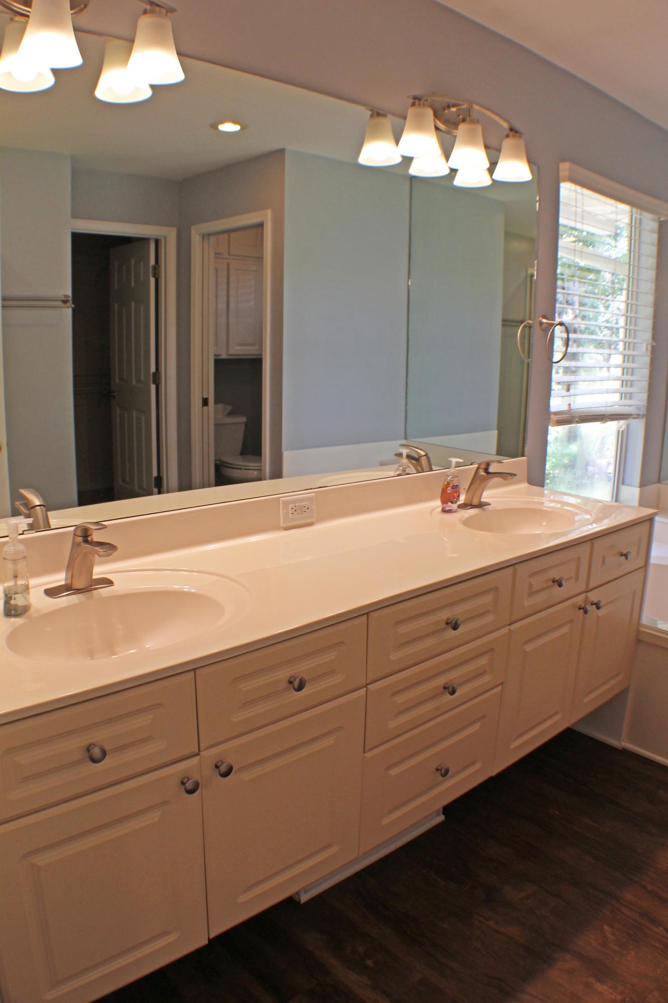 PINEWOOD ESTATES - Residential