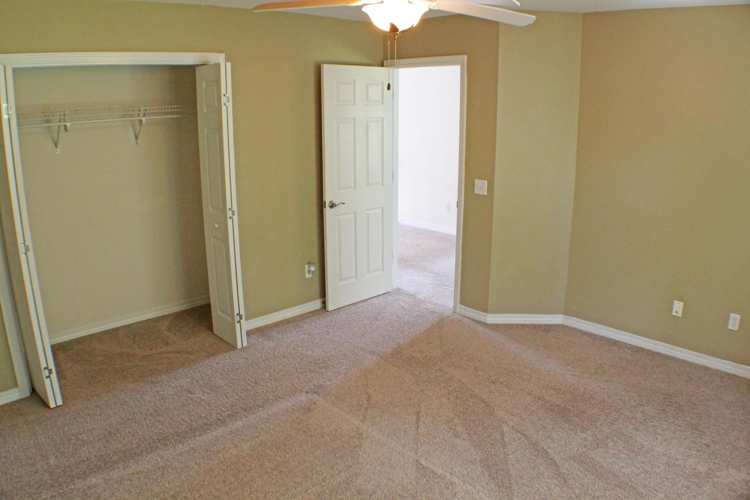 PINEWOOD ESTATES - Residential