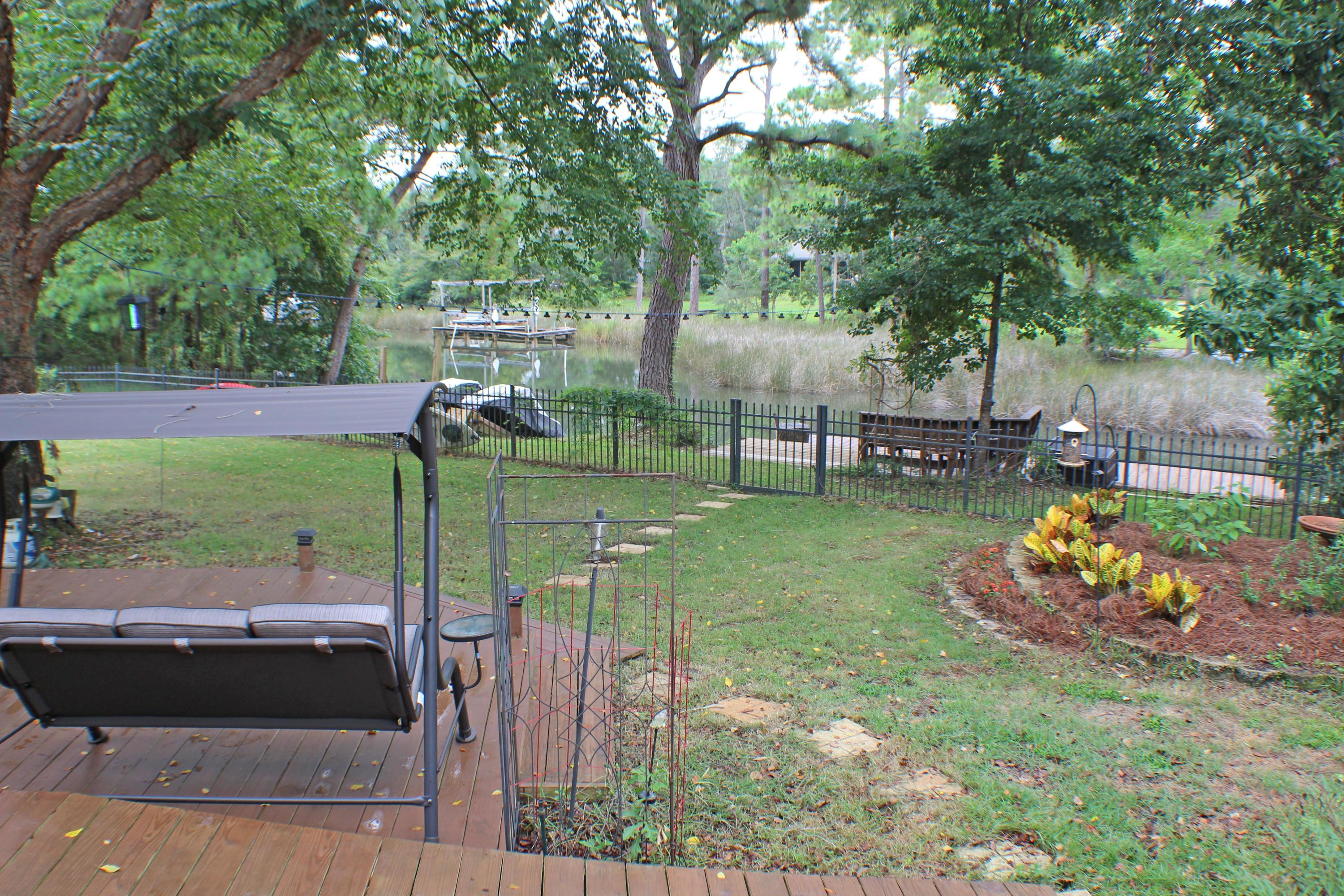 PINEWOOD ESTATES - Residential