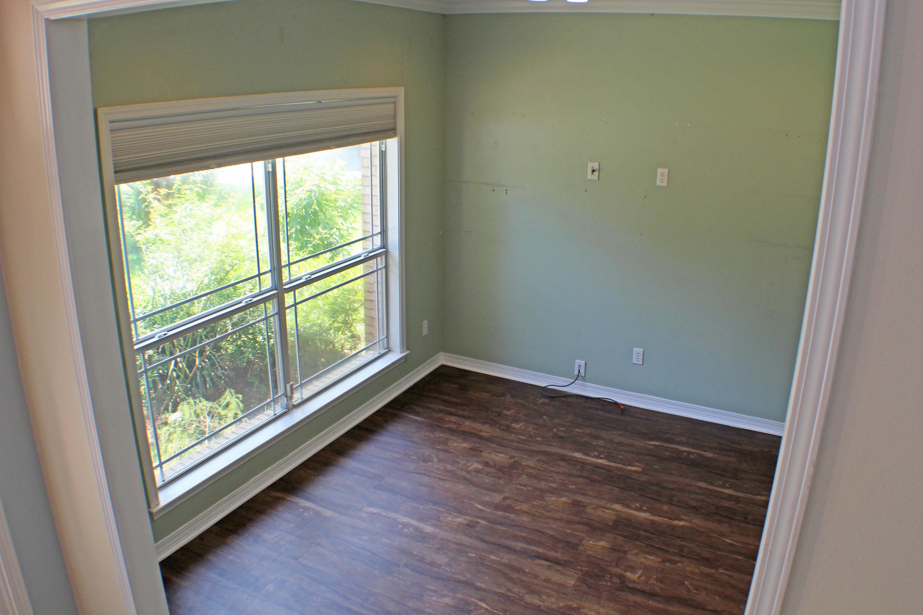 PINEWOOD ESTATES - Residential