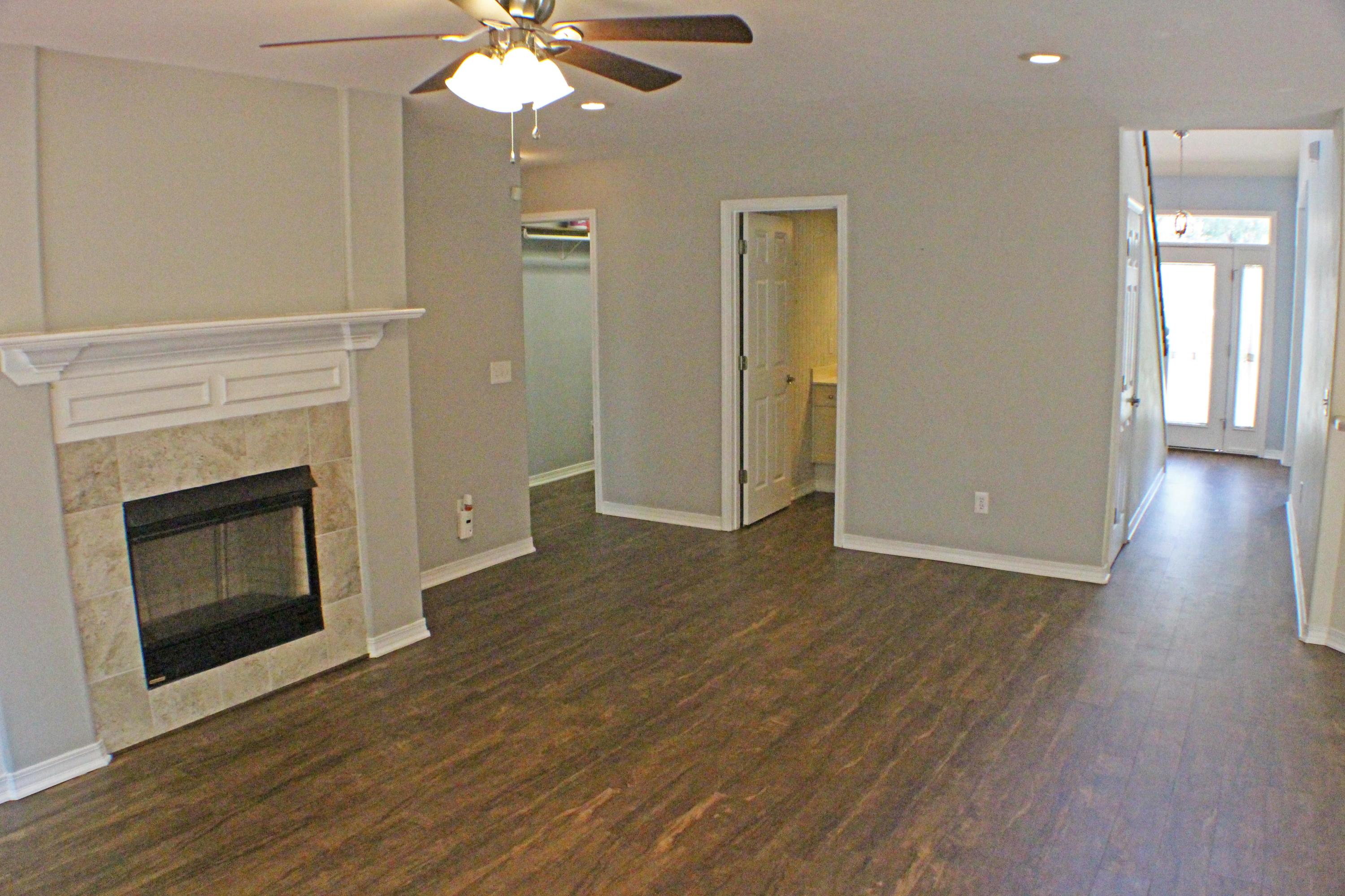 PINEWOOD ESTATES - Residential